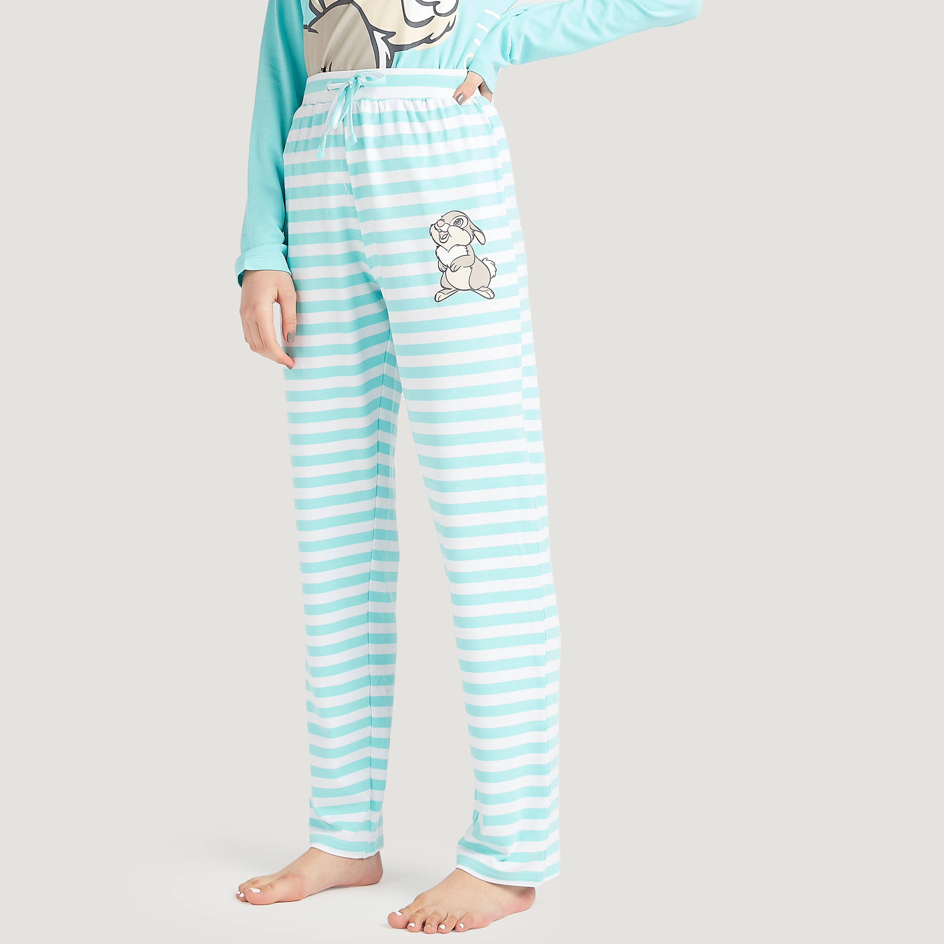 طقم من بنطلون بيجاما مخطّط وتيشيرت بأكمام طويلة وطبعات ثامبر-women-clothing-nightwear-pyjamas-longsets-image-5