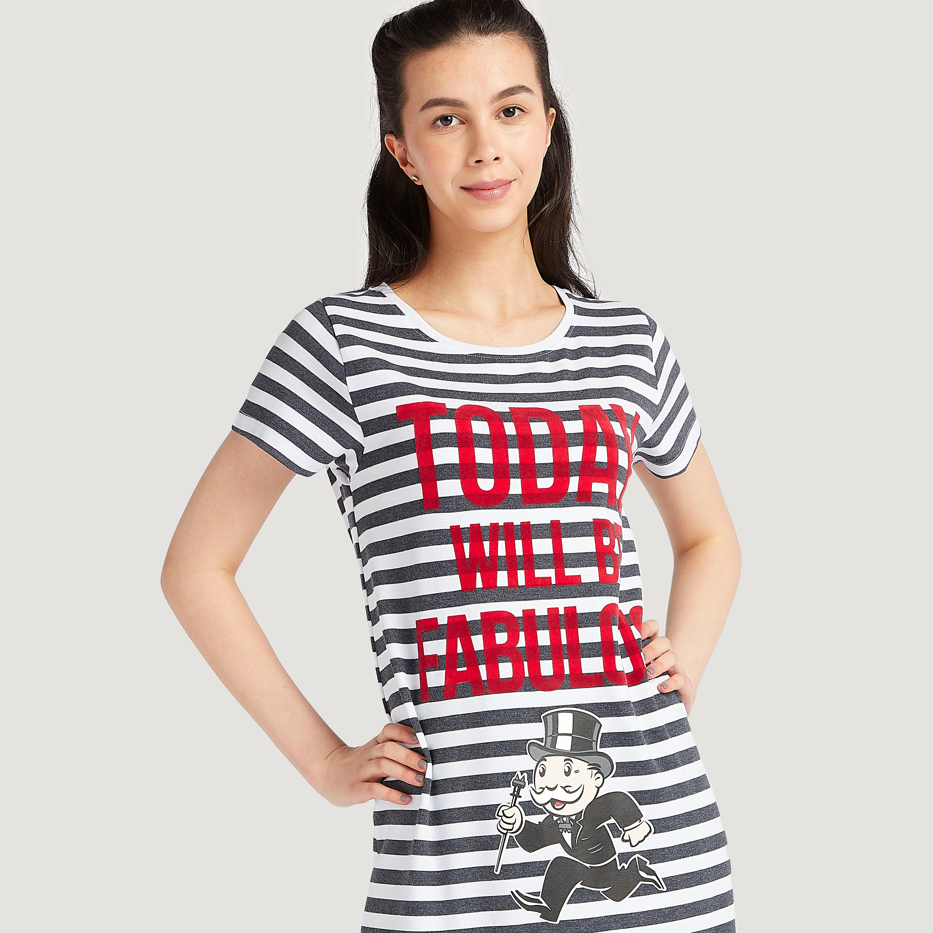 فستان نوم بياقة ضيقة وأكمام قصيرة وطبعات-women-clothing-nightwear-nighties-image-3
