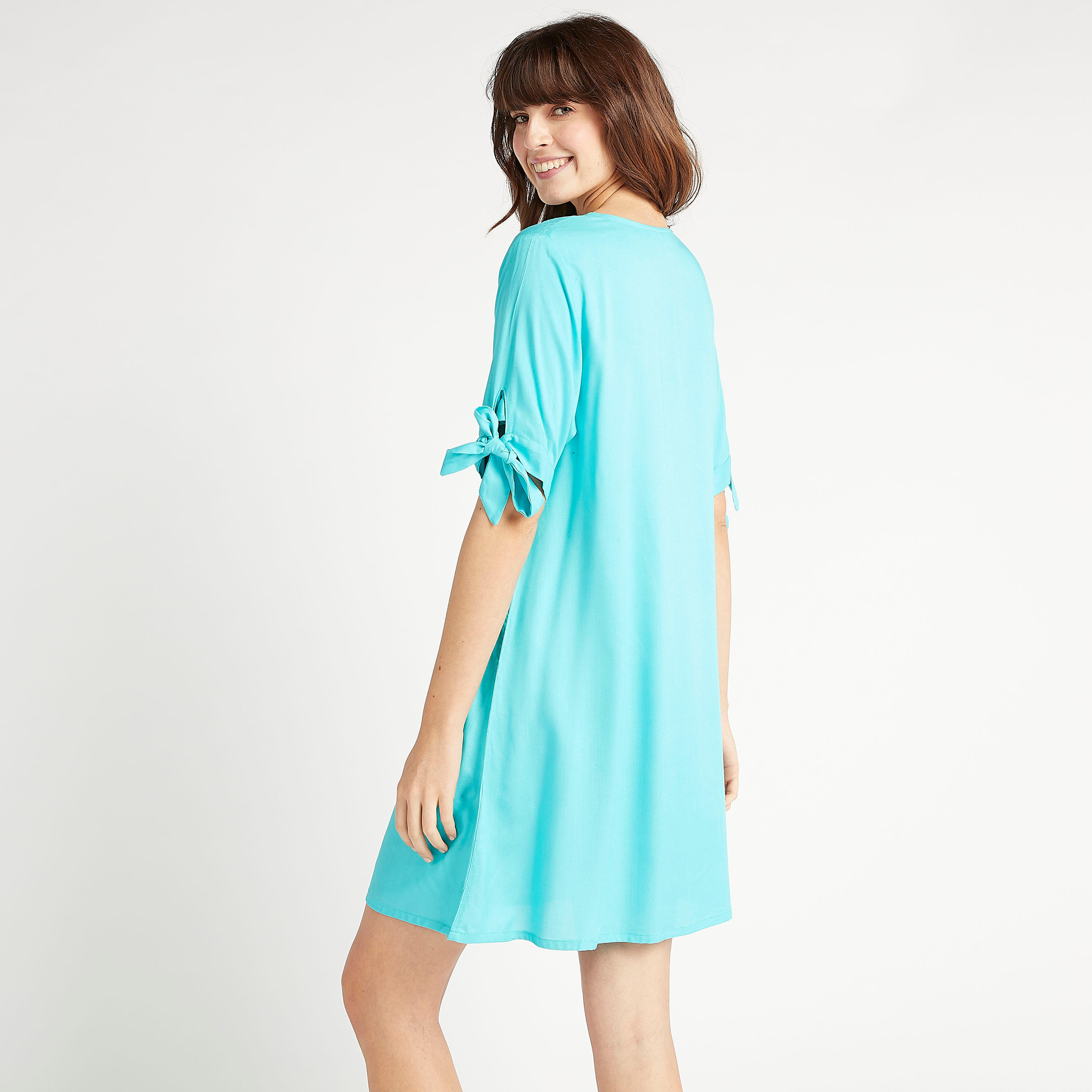 طقم فساتين نوم مستدامة متنوّعة بأكمام بتفاصيل عقدة - قطعتين-women-clothing-nightwear-nighties-image-5