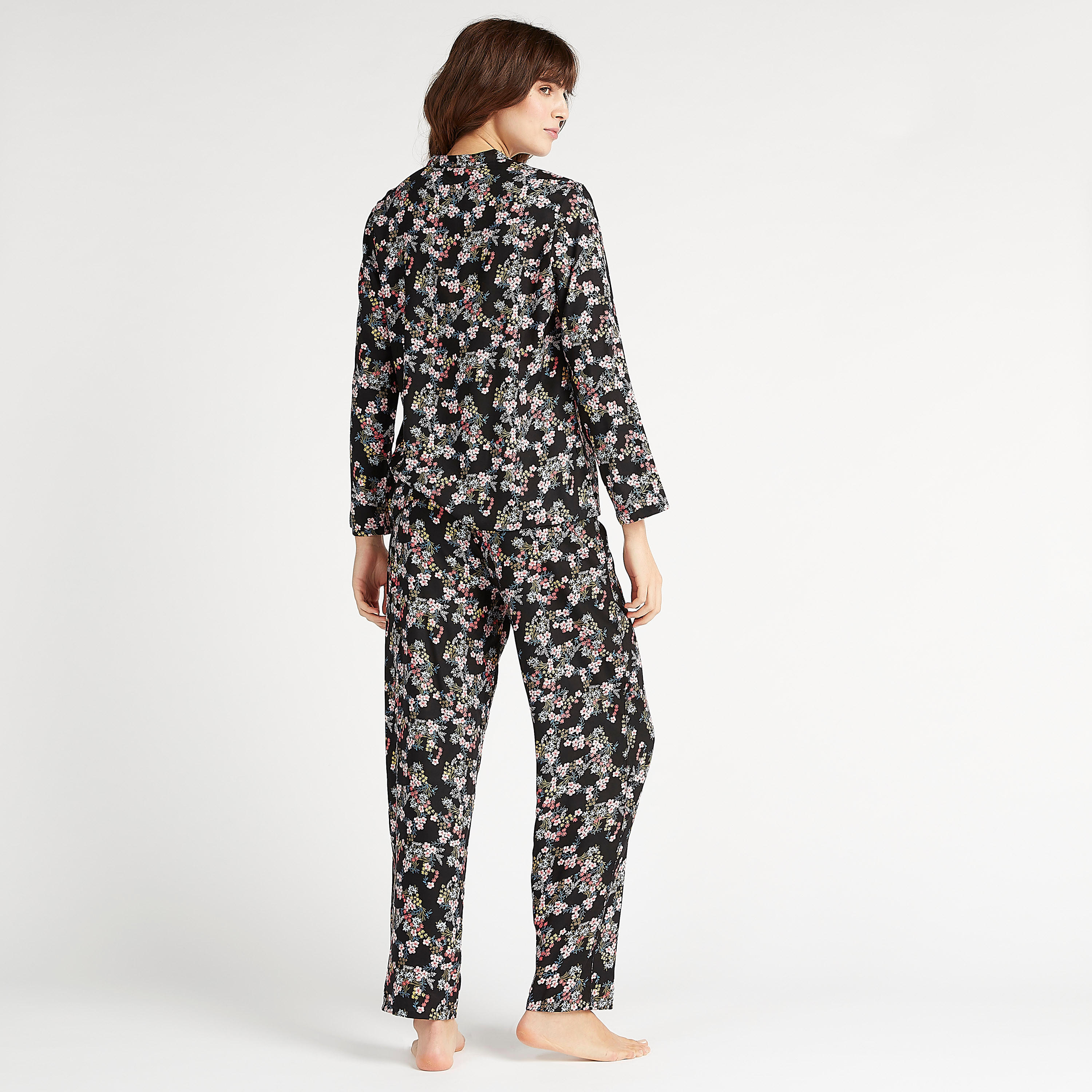 طقم مستدام من بنطلون بيجاما طويل وبلوزة بطبعات أزهار-women-clothing-nightwear-pyjamas-longsets-image-4