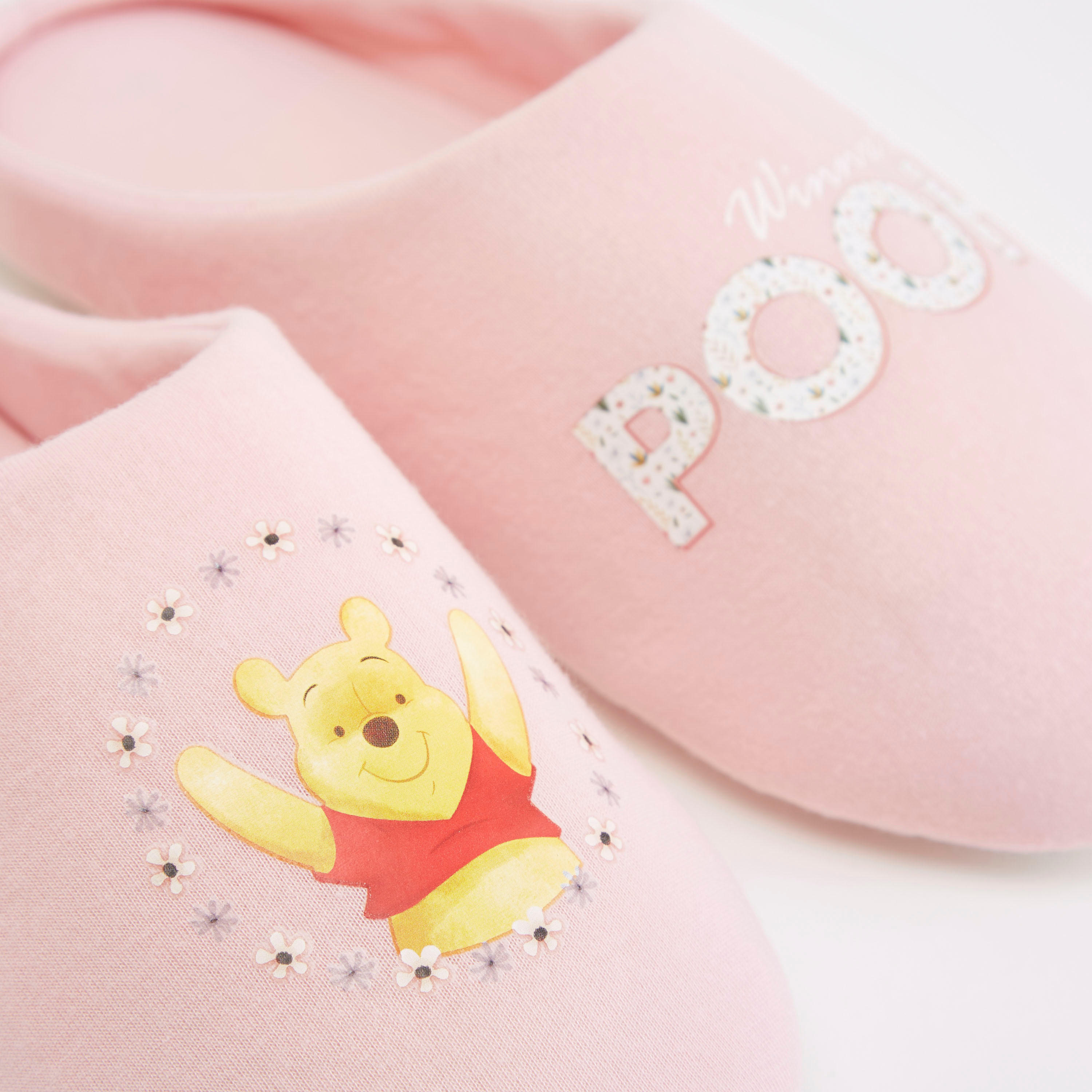 شبشب ميول بطبعات ويني ذي بو-women-clothing-nightwear-bedroomslippers-image-1