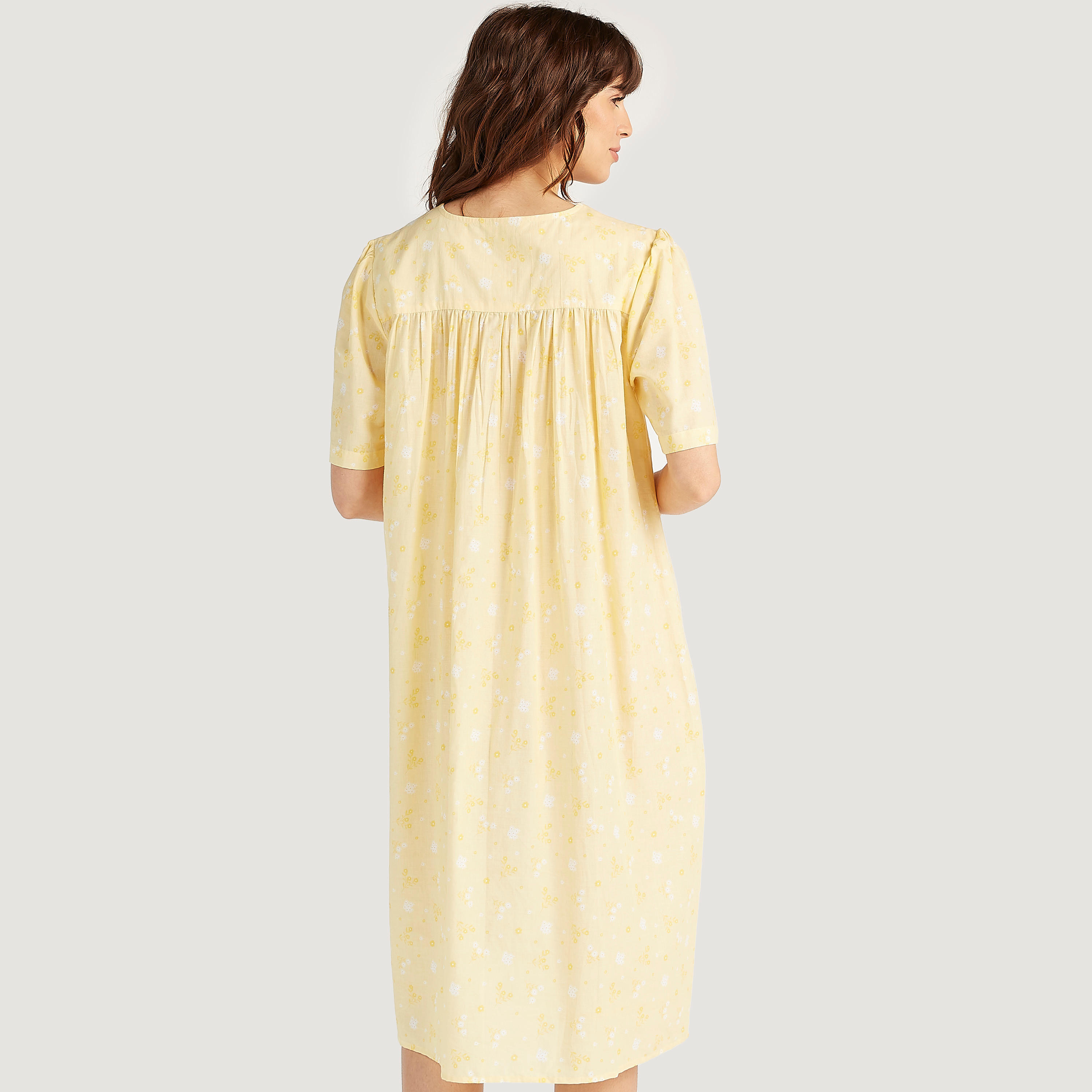 فستان نوم مستدام بأكمام قصيرة ورباط و طبعات أزهار-women-clothing-nightwear-nighties-image-4