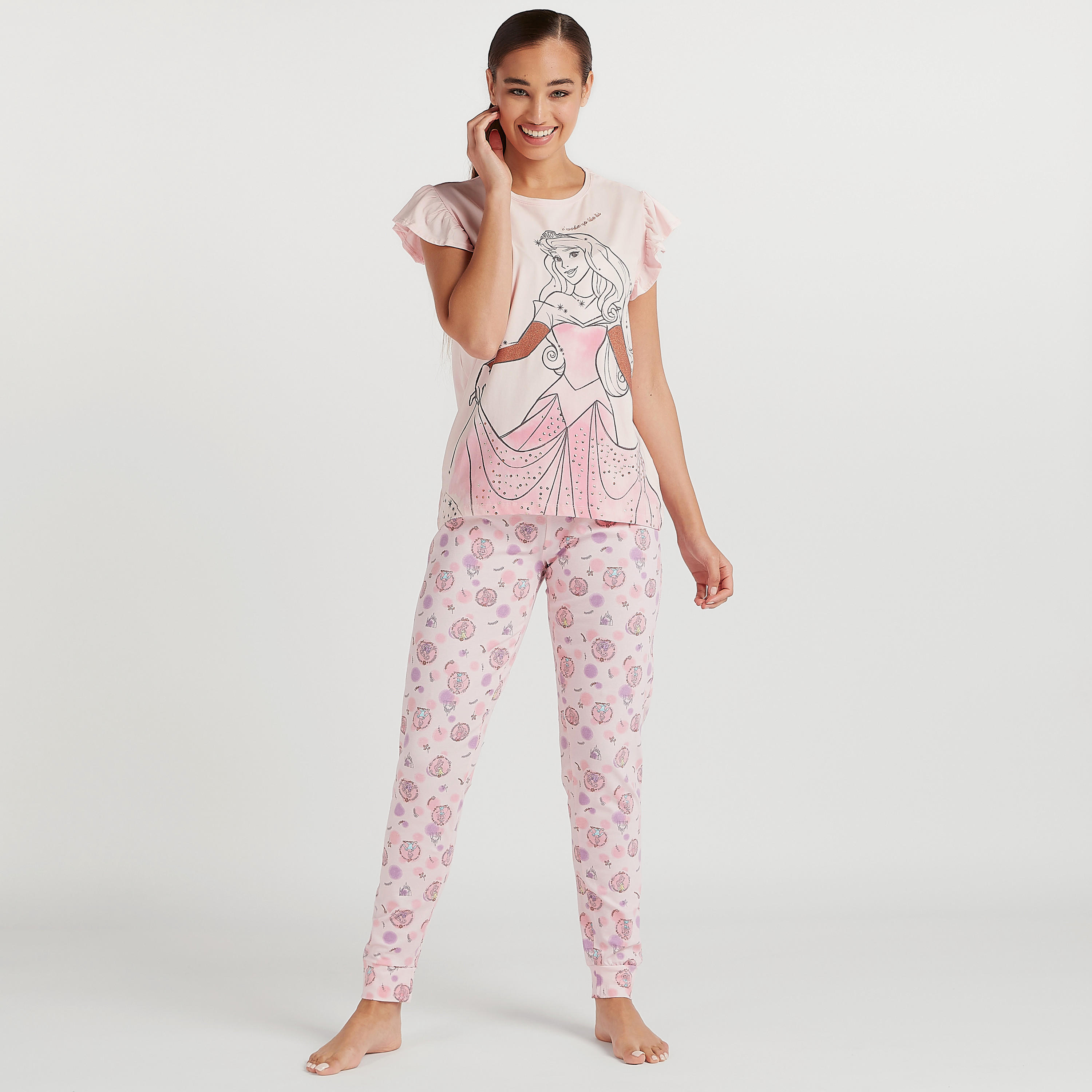 طقم بنطلون بيجاما بطبعات وتيشيرت بأكمام كشكش-women-clothing-nightwear-pyjamas-longsets-image-1
