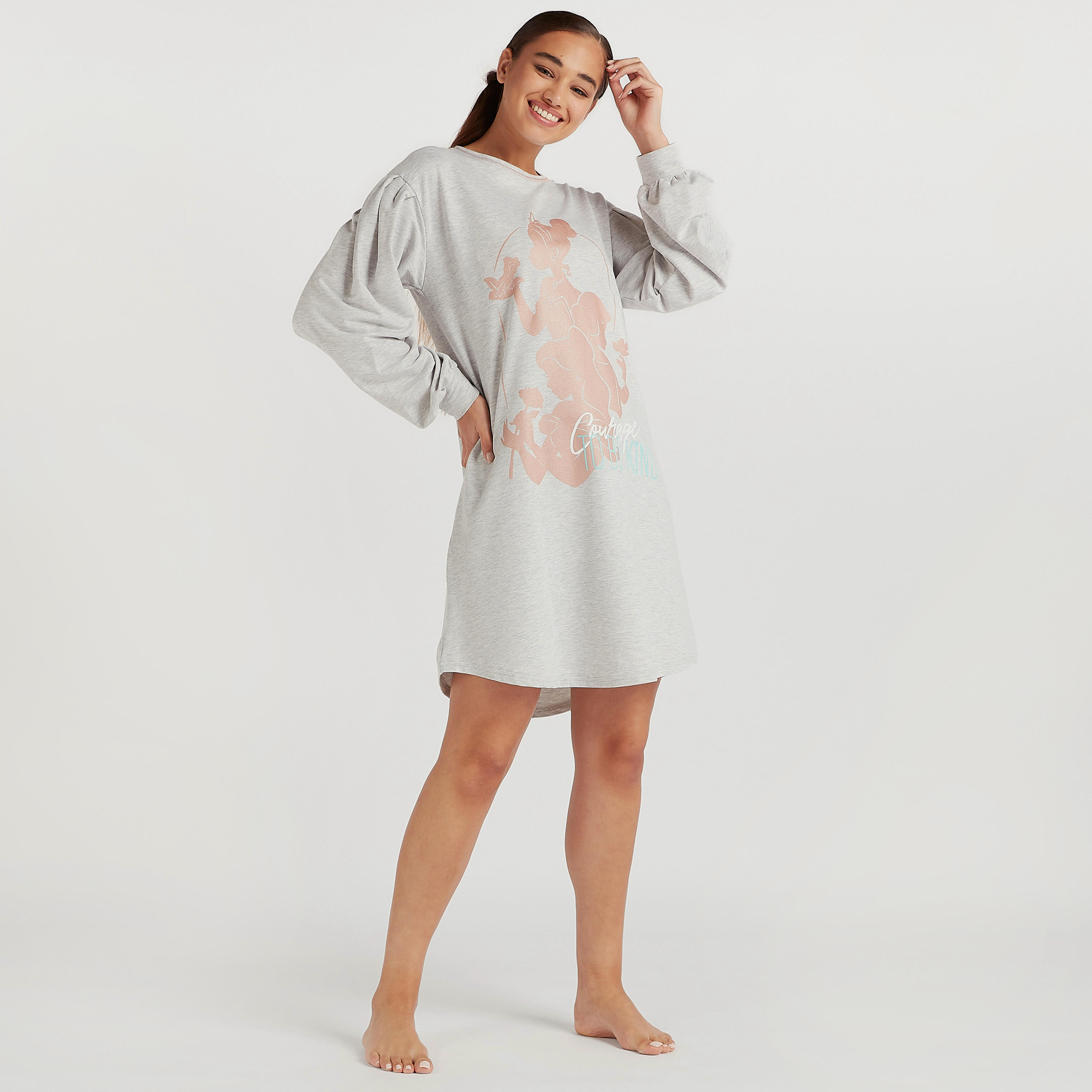 قميص نوم بطبعات وياقة مستديرة وأكمام طويلة-women-clothing-nightwear-nighties-image-1