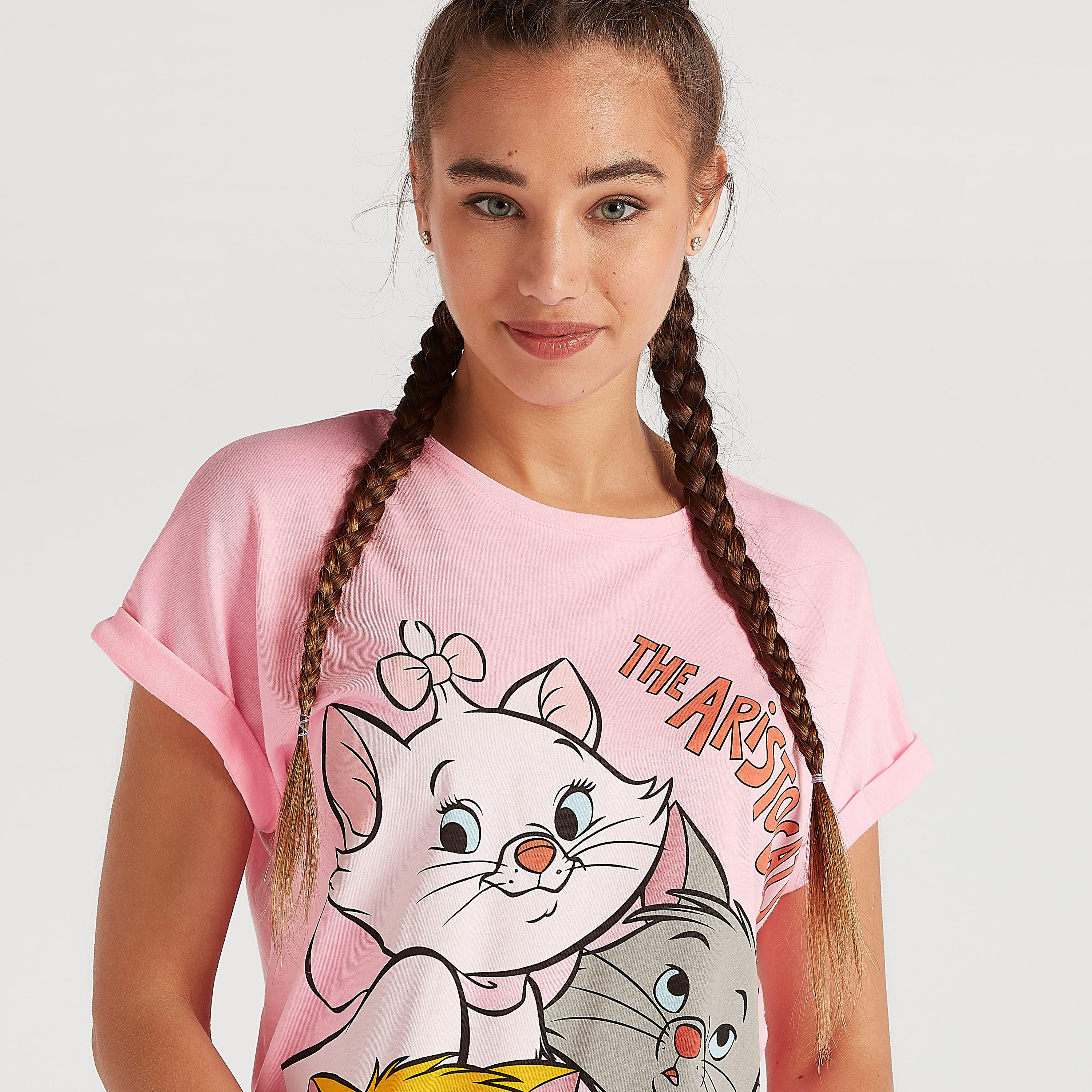 طقم بنطلون بيجاما وتيشيرت بطبعات-women-clothing-nightwear-pyjamas-longsets-image-3