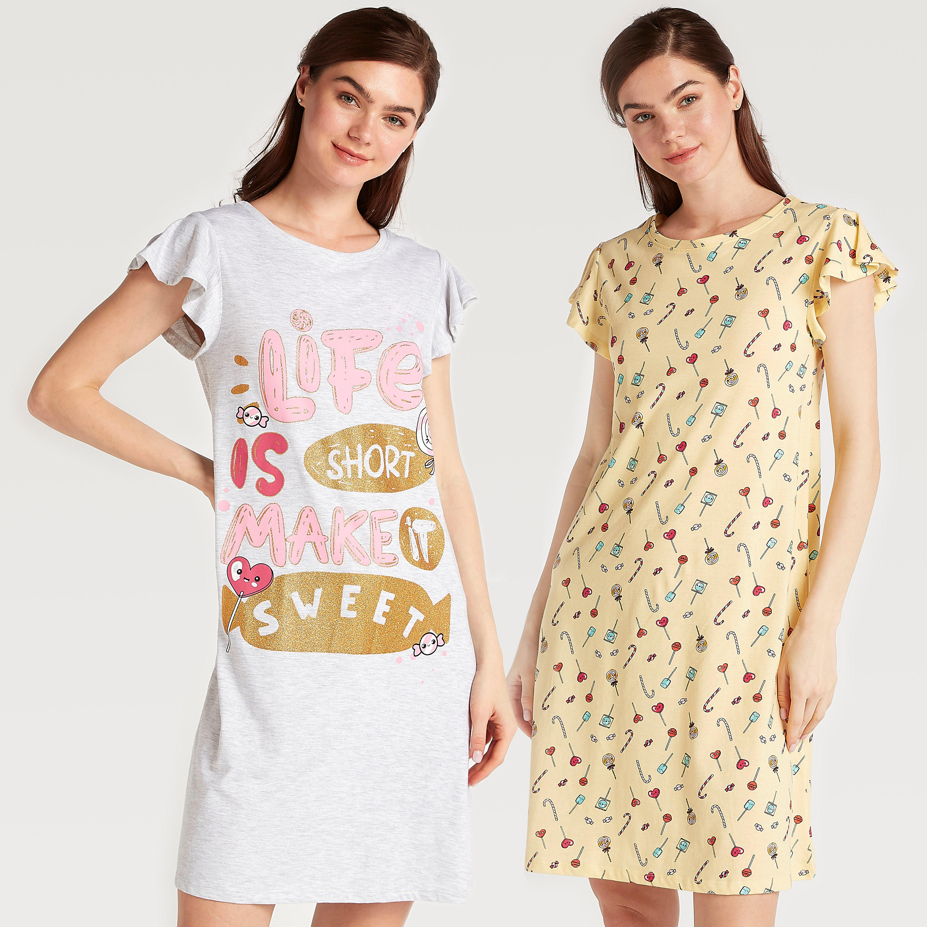 طقم من قميص نوم بأكمام قصيرة وطبعات مع ربطة شعر-women-clothing-nightwear-nighties-image-1