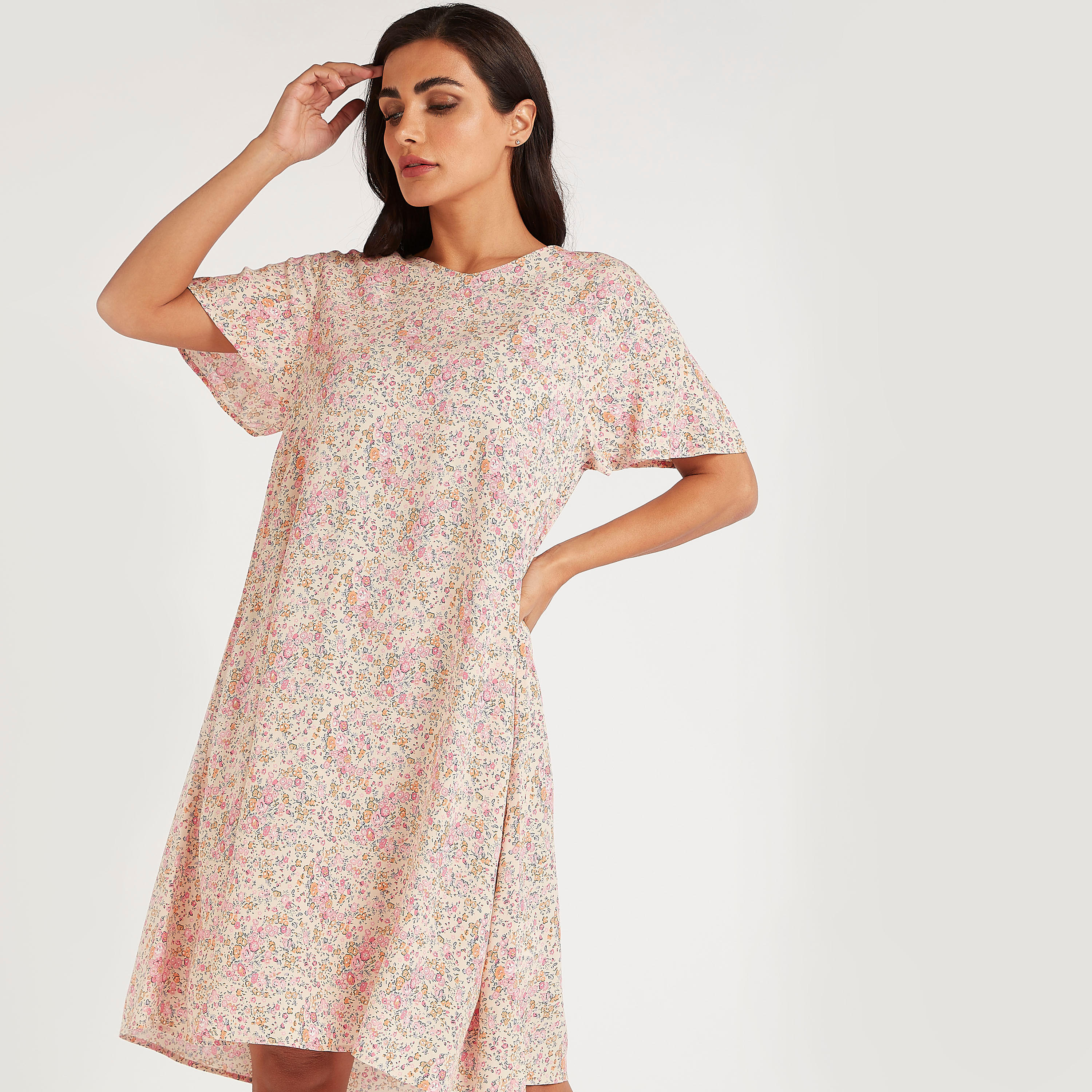 قمصان نوم بياقة v وأكمام قصيرة - طقم من 2-women-clothing-nightwear-nighties-image-8