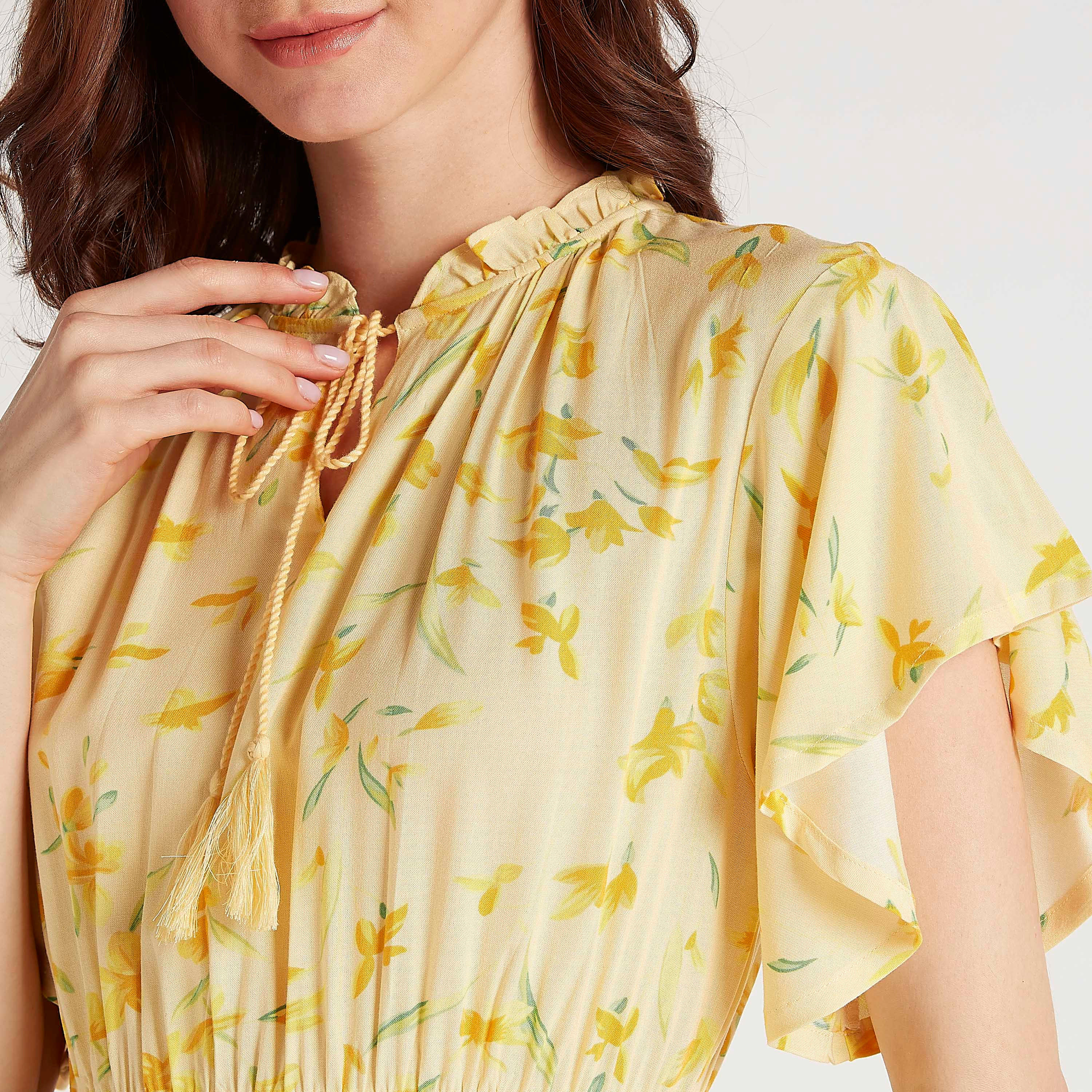 ثوب نوم بخصر مطّاطي وطبعات أزهار وربطة عنق-women-clothing-nightwear-nighties-image-5