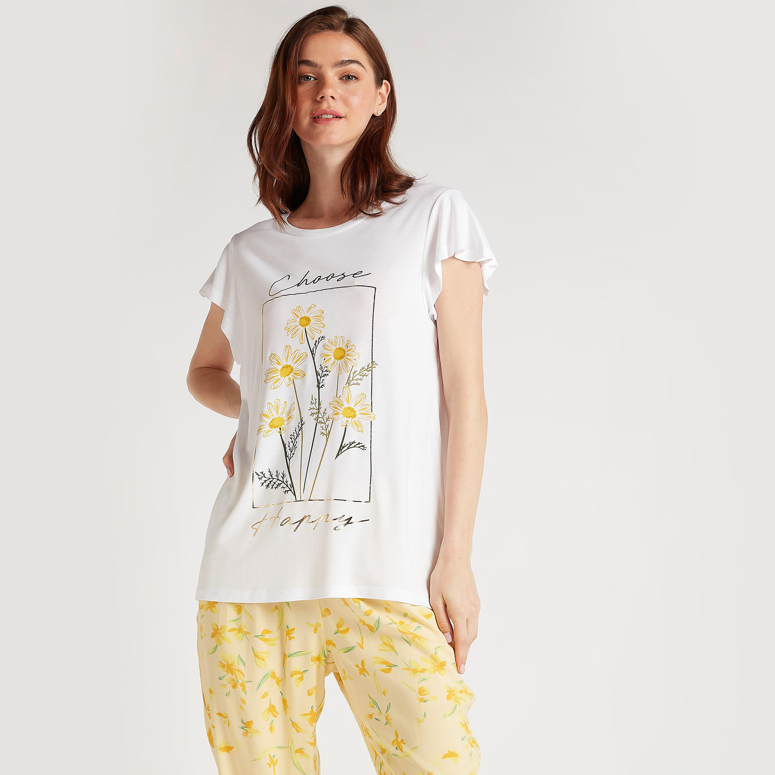طقم من بنطلون بيجاما طويل كامل مع تيشيرت بأكمام قصيرة وطبعات-women-clothing-nightwear-pyjamas-longsets-image-5