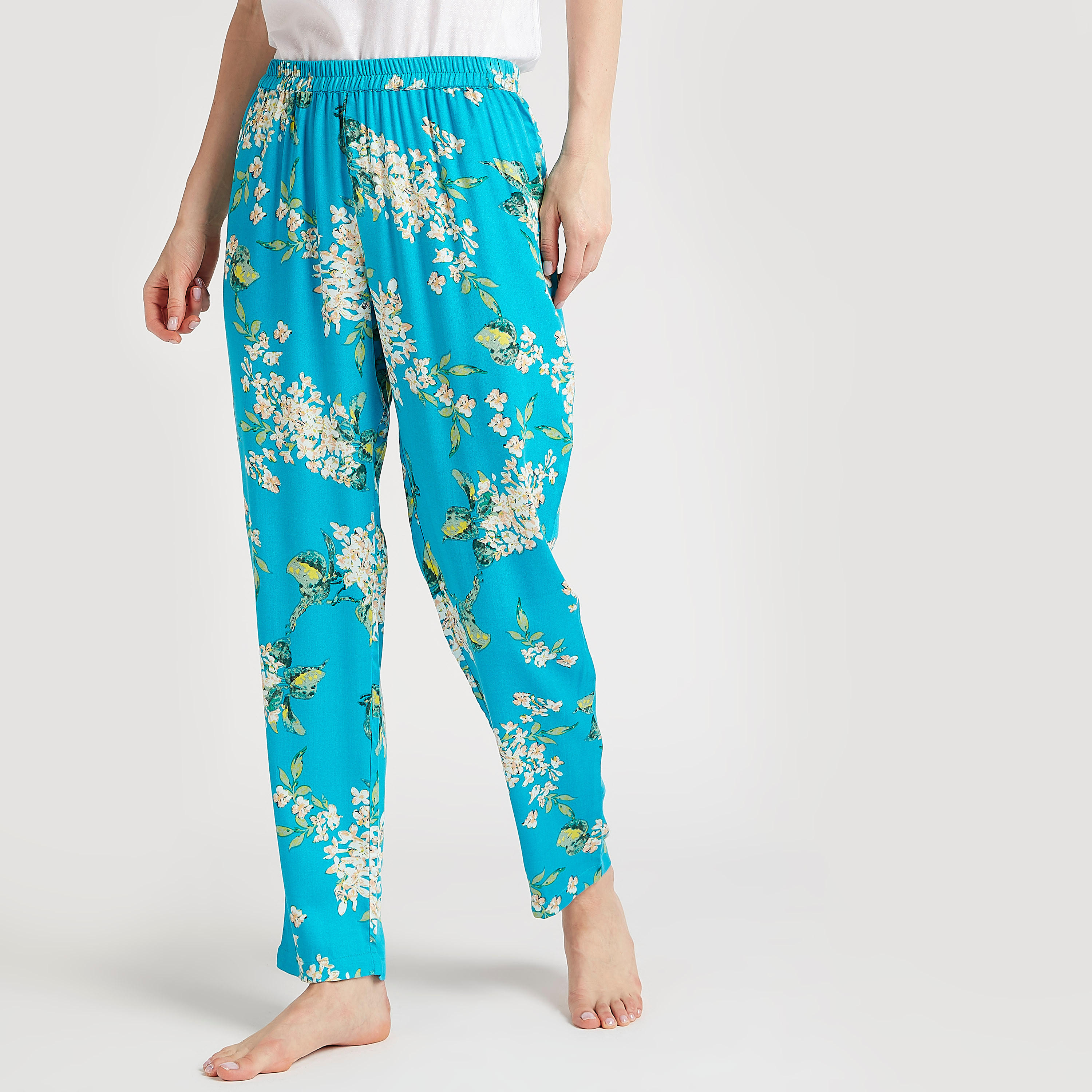 طقم من بنطلون بيجاما طويل وبلوزة بارزة الملمس-women-clothing-nightwear-pyjamas-longsets-image-5
