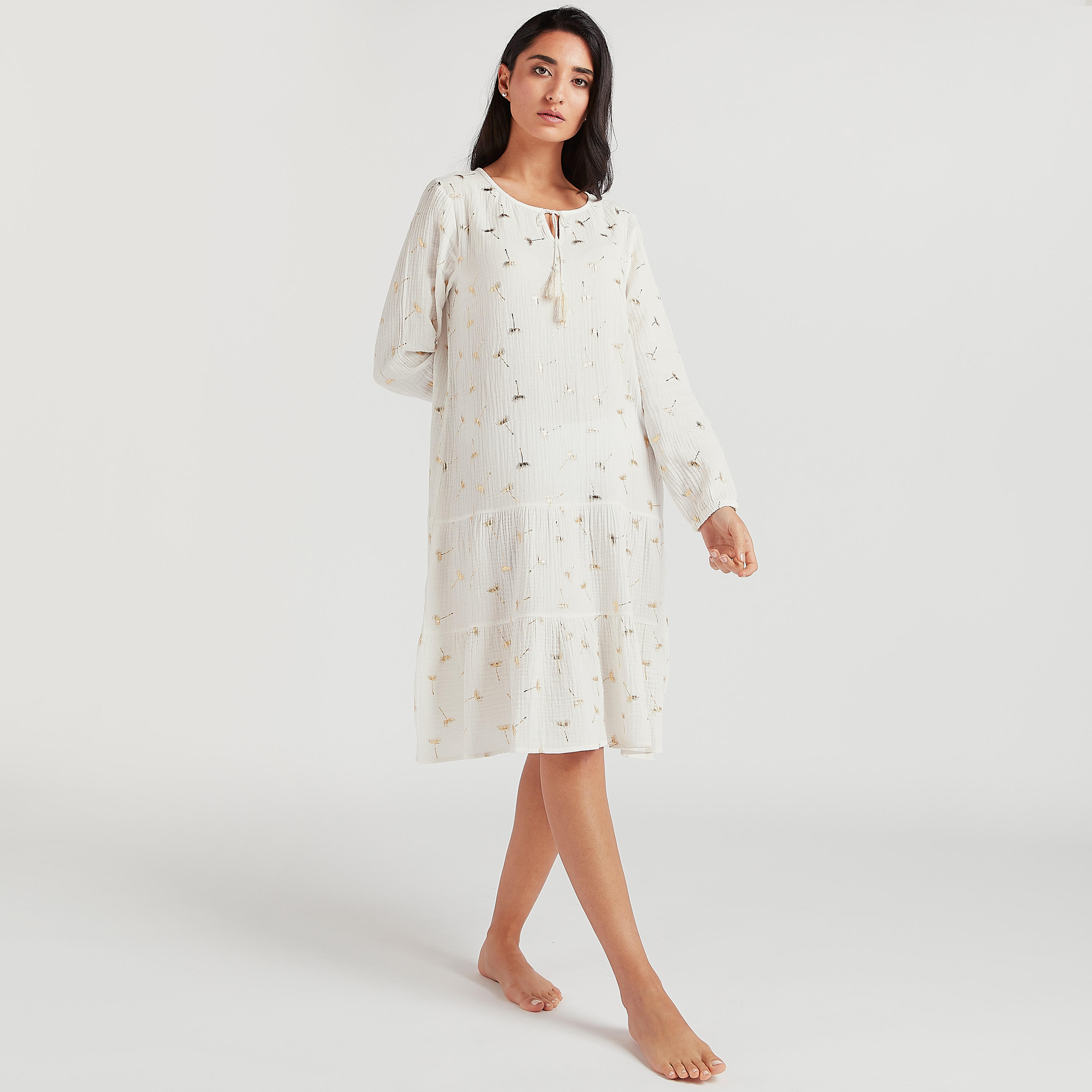 قميص نوم بياقة بأربطة وأكمام طويلة وطبعات-women-clothing-nightwear-nighties-image-2