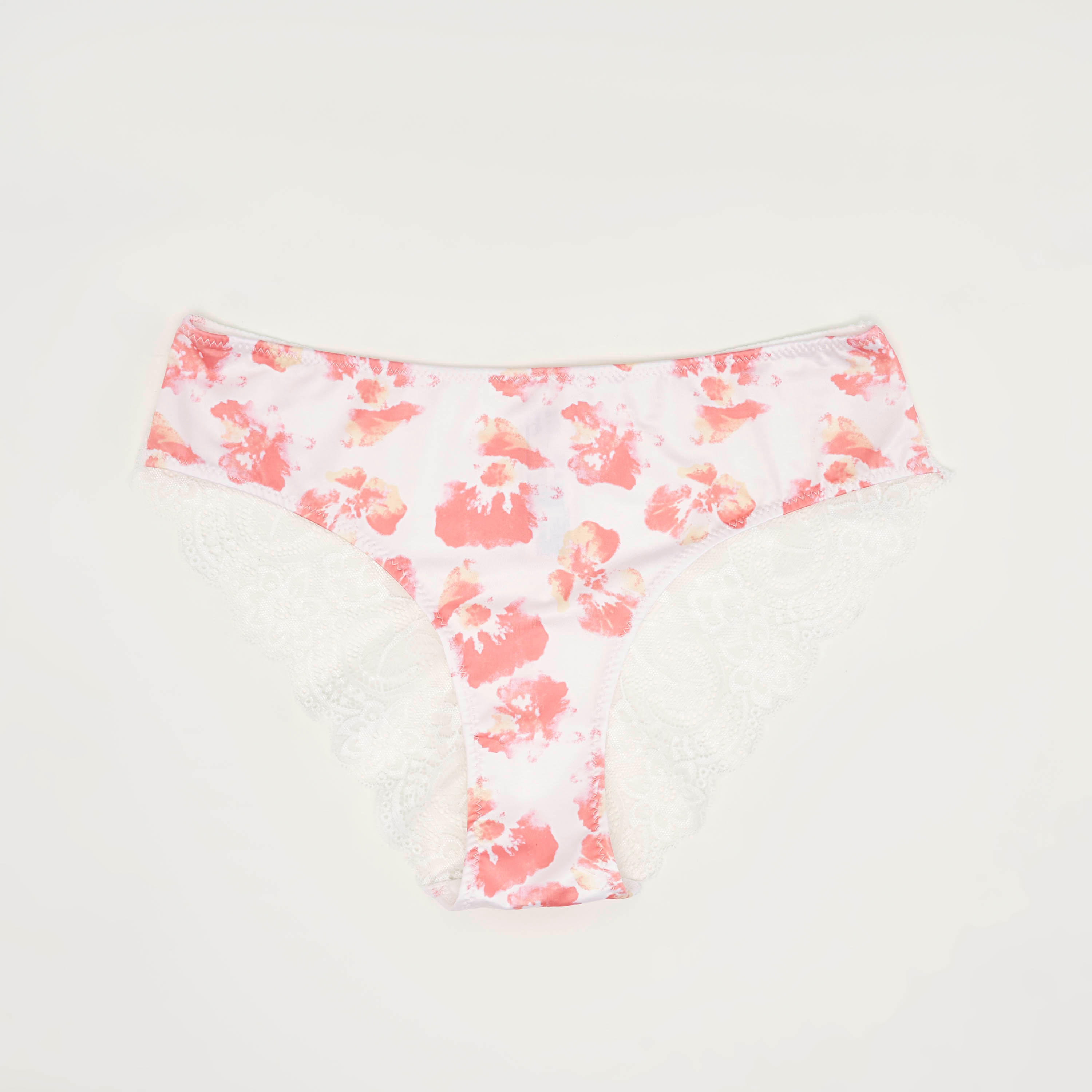 سروال داخليّة هيبستر بطبعات أزهار وتفاصيل دانتيل-women-clothing-lingerie-panties-image-1