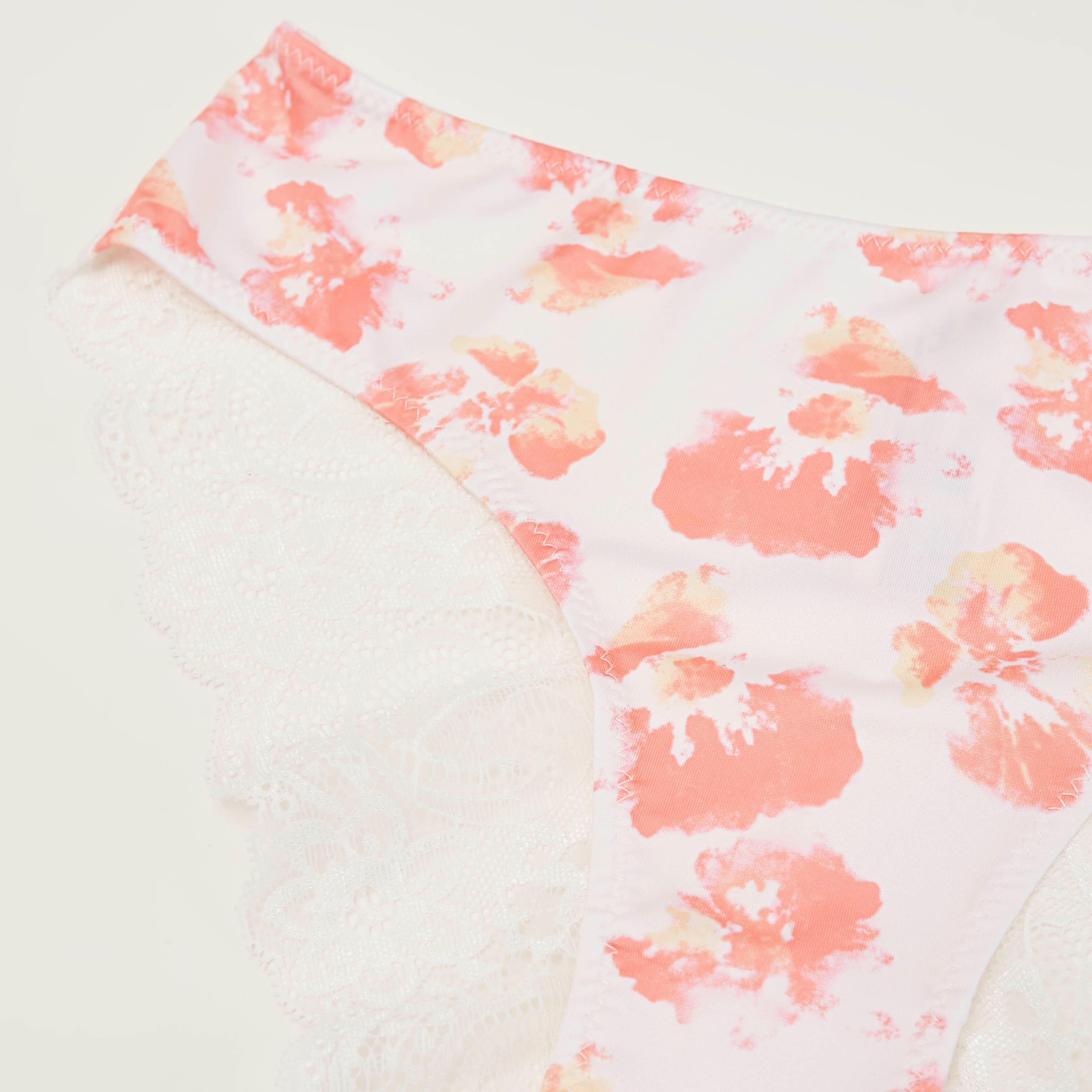 سروال داخليّة هيبستر بطبعات أزهار وتفاصيل دانتيل-women-clothing-lingerie-panties-image-2