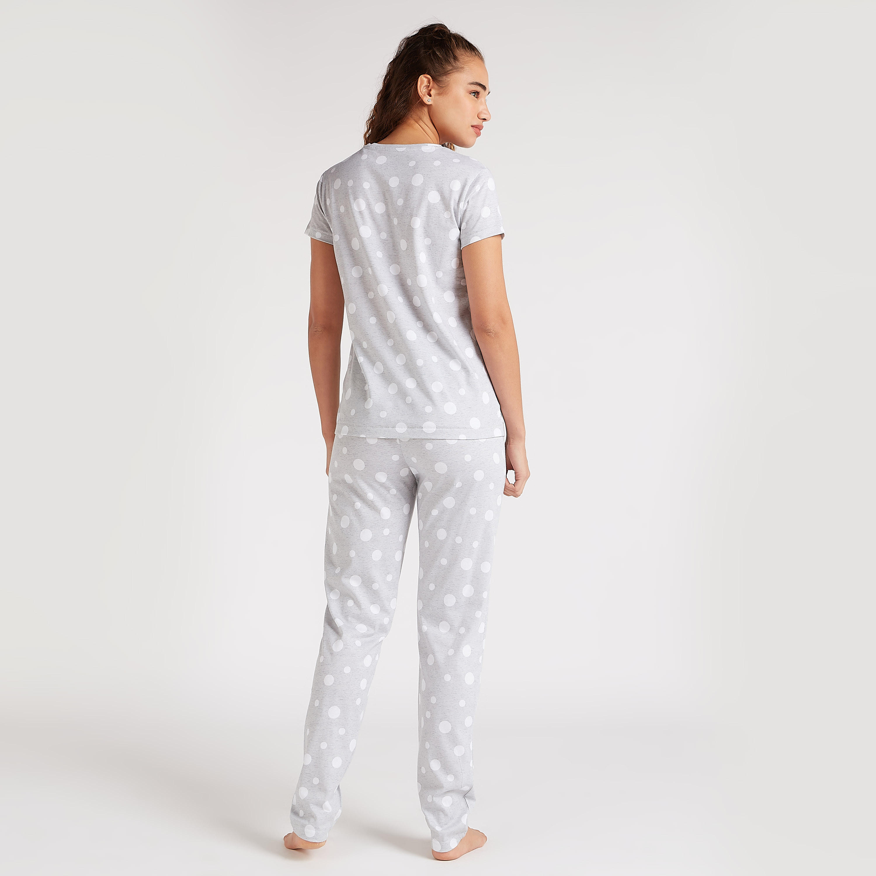 طقم بنطلون بيجاما وتيشيرت منقط بياقة ضيقة-women-clothing-nightwear-pyjamas-longsets-image-5