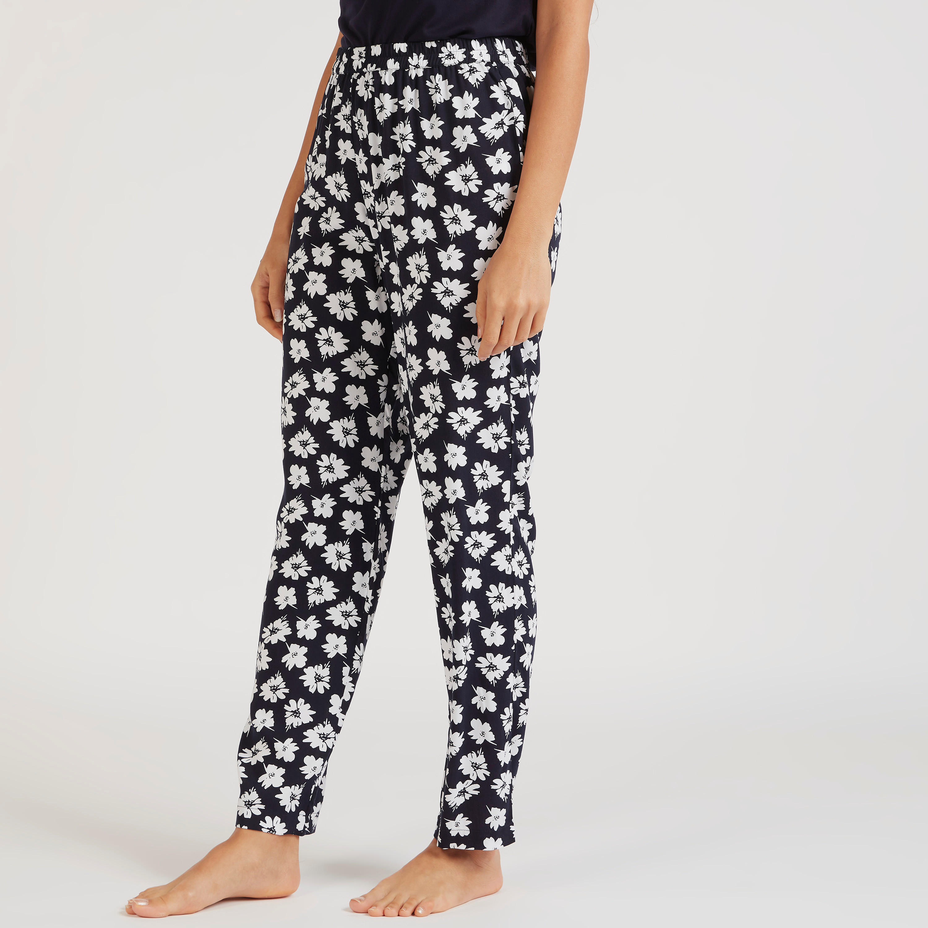 Printed Crew Neck T-shirt and Full Length Pyjama Set-women-clothing-nightwear-pyjamas-longsets-image-5