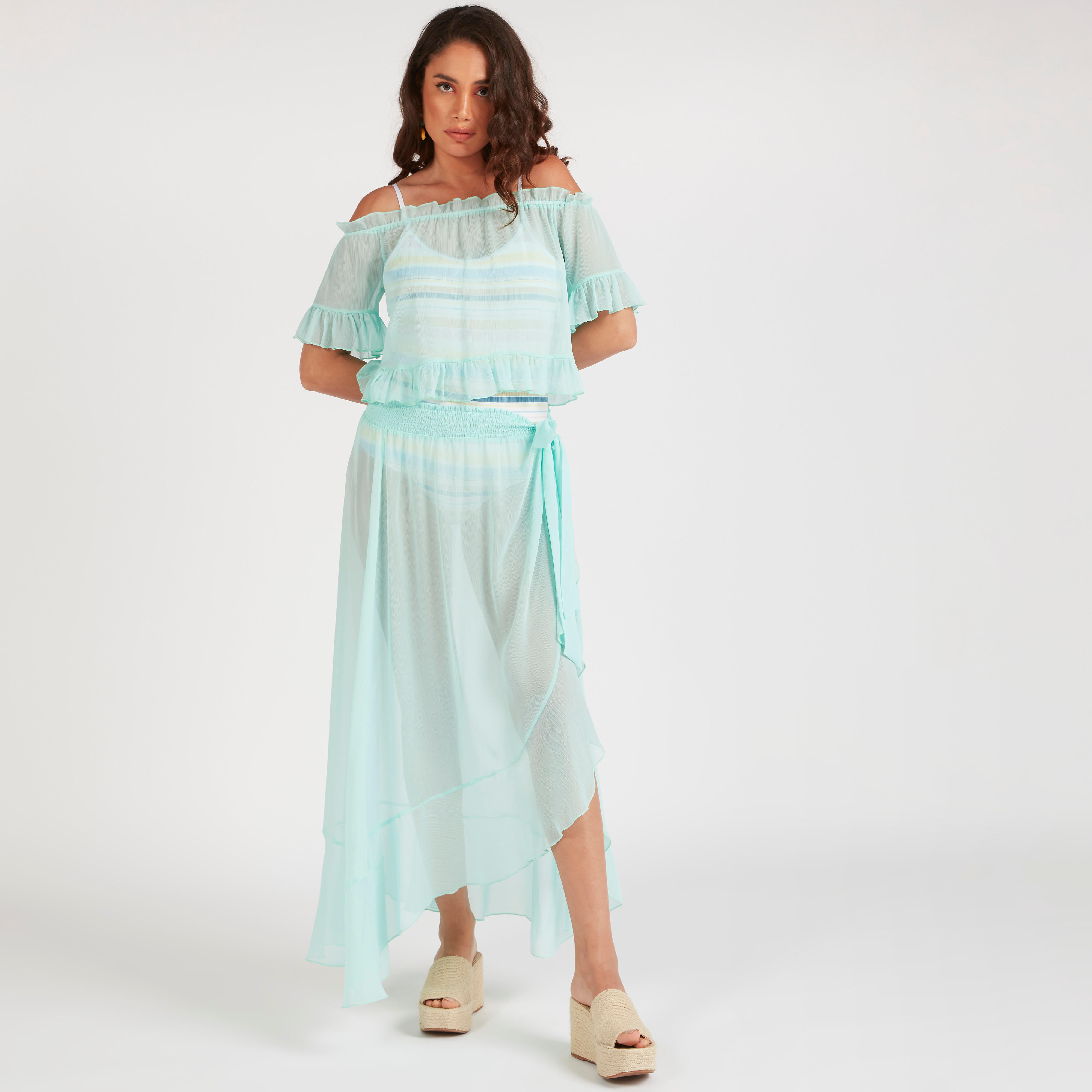تنّورة سادة بخصر متوسّط الارتفاع وكشكشة من بيتش وير-women-clothing-swimandbeach-beachwear-image-2