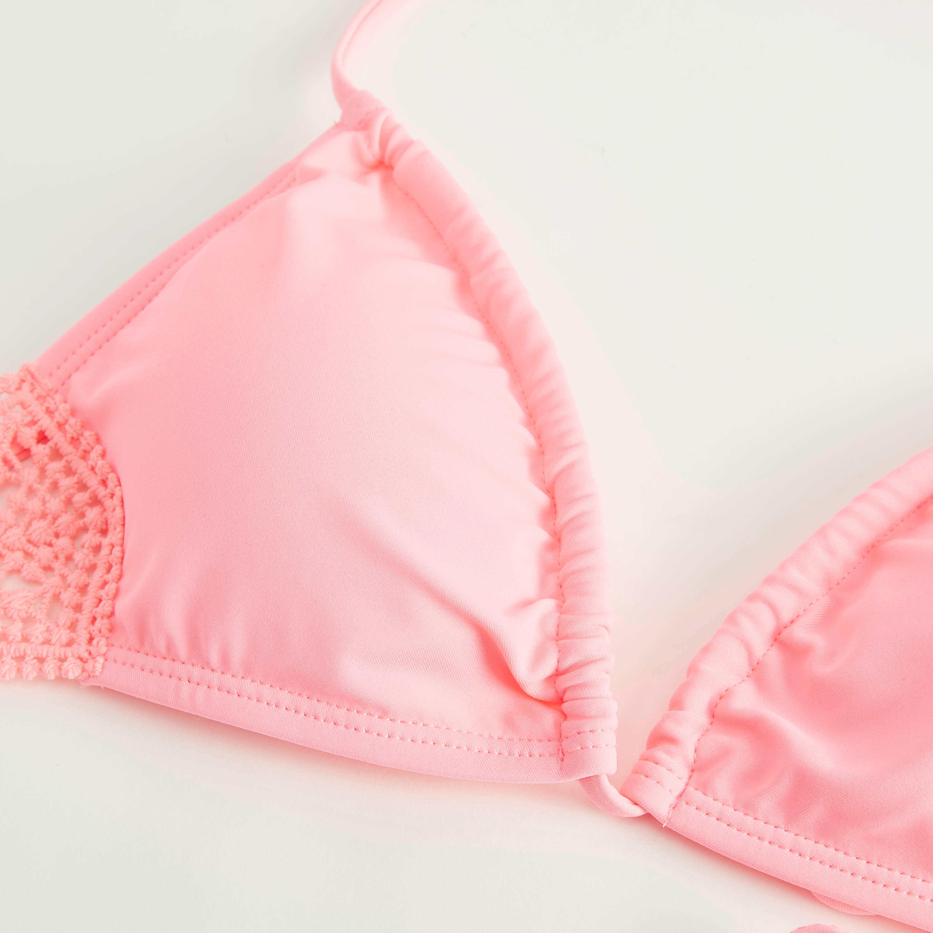 طقم بيكيني بتفاصيل دانتيل وأربطة مزينة بشراشيب-women-clothing-swimandbeach-bikinis-image-4