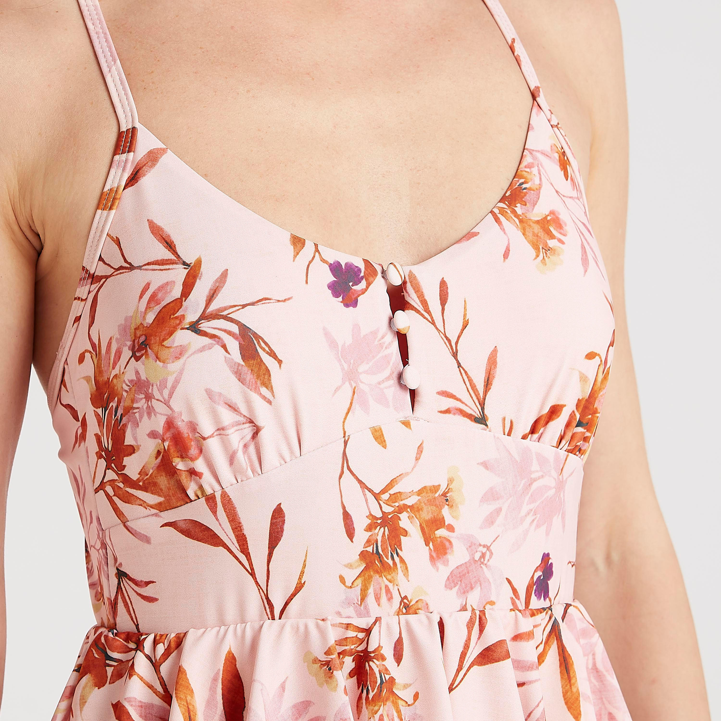 طقم سباحة بطبعات أزهار وأحزمة متقاطعة-women-clothing-swimandbeach-swimsuits-image-3
