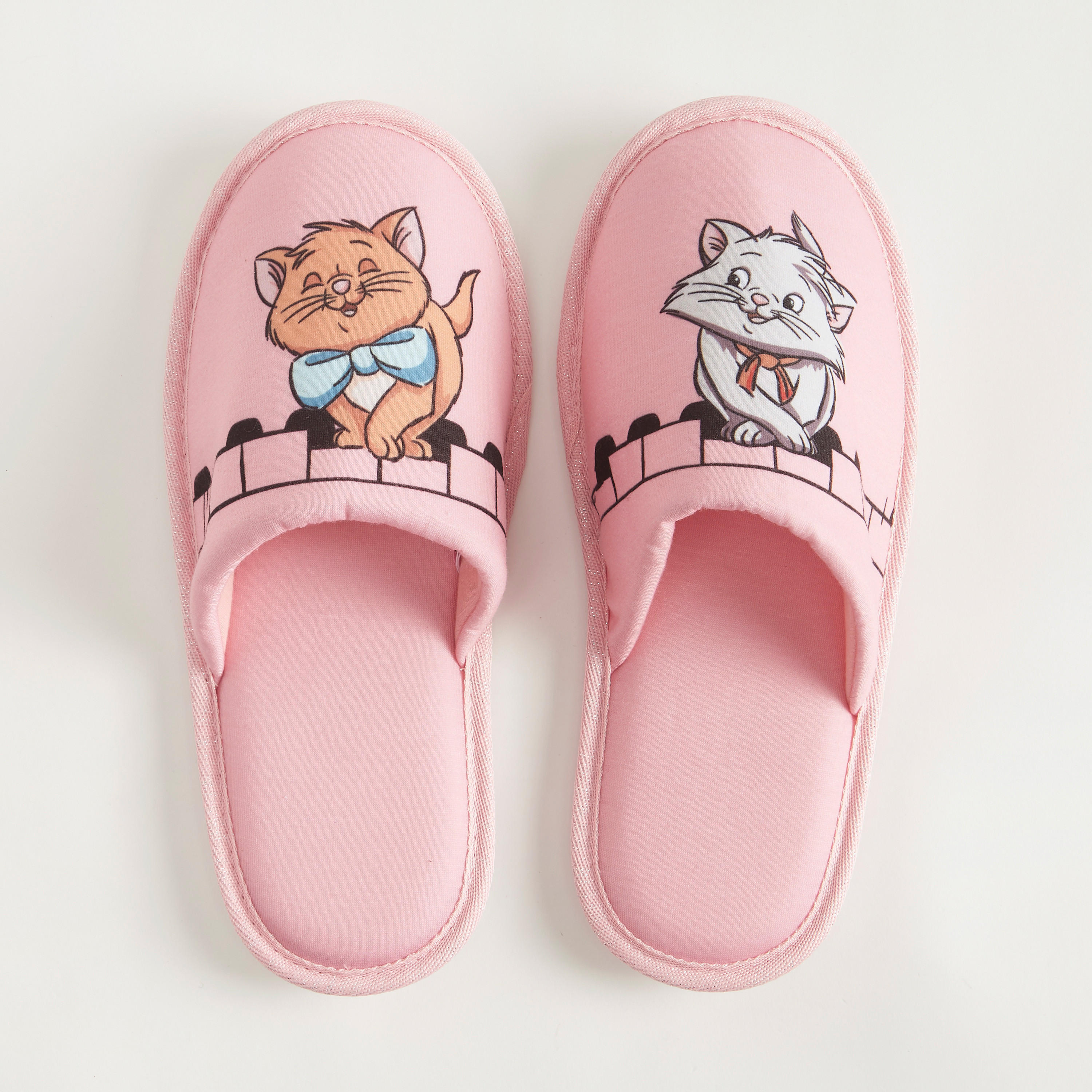 شبشب ميول بطبعات آريستوكراتس-women-clothing-nightwear-bedroomslippers-image-1