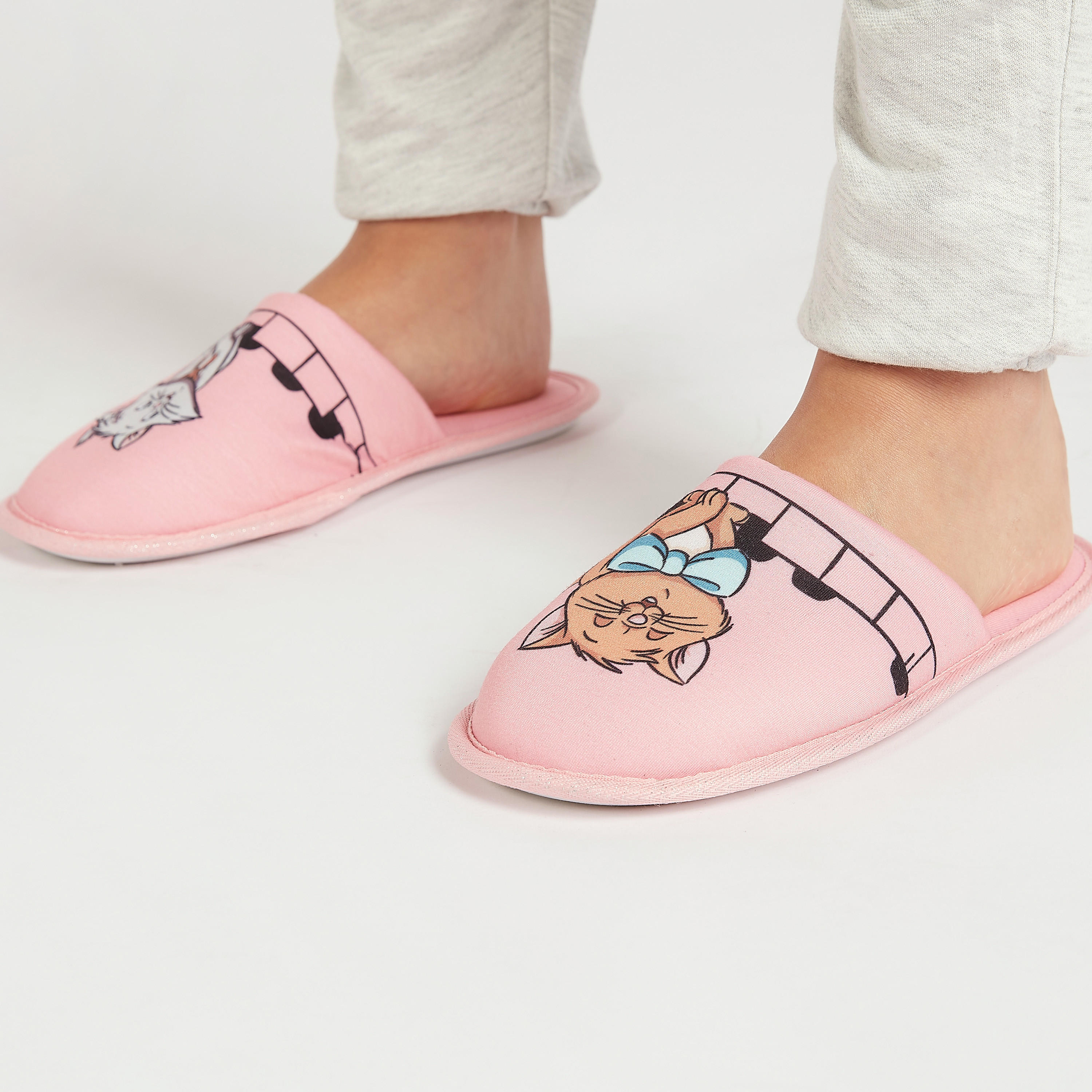 شبشب ميول بطبعات آريستوكراتس-women-clothing-nightwear-bedroomslippers-image-2