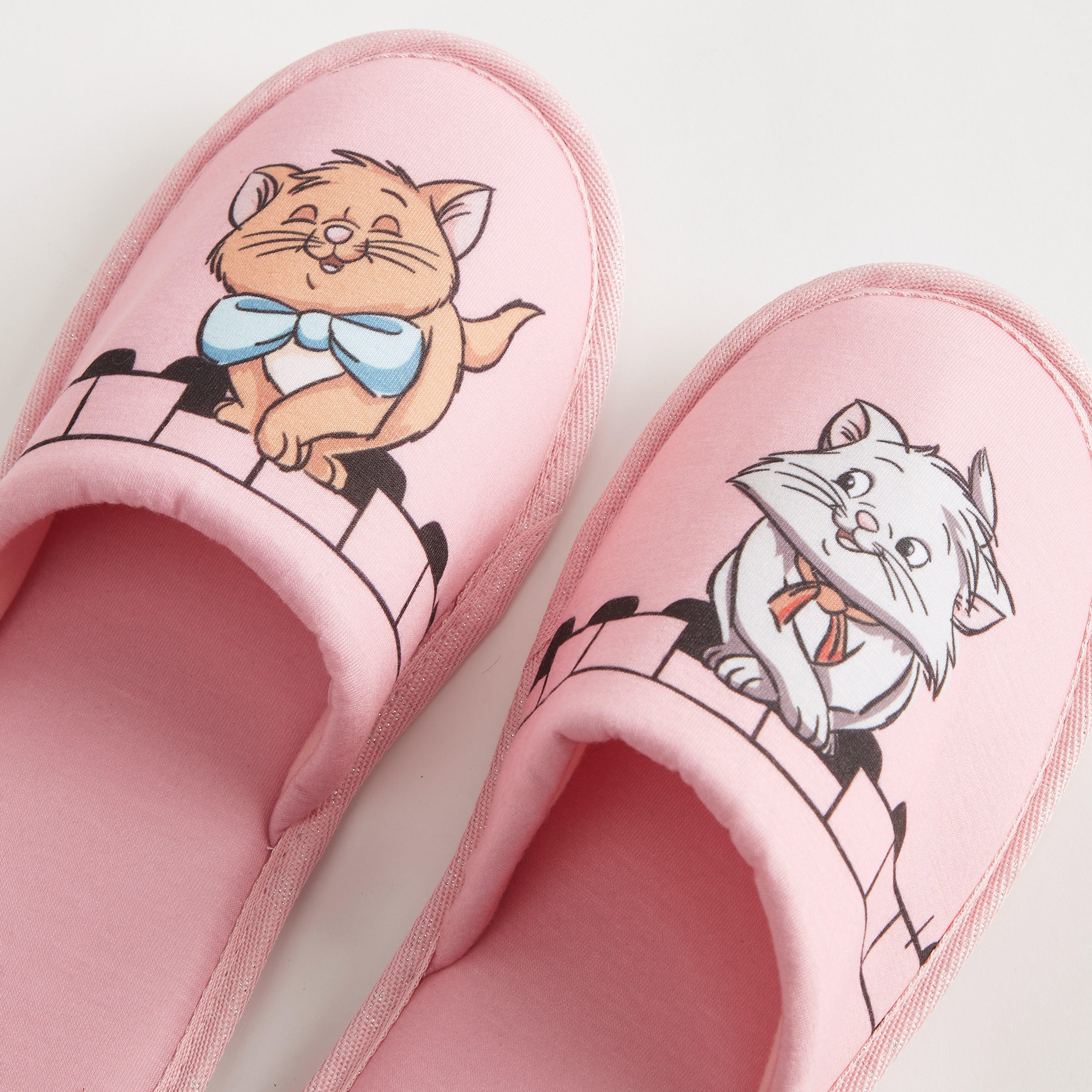 شبشب ميول بطبعات آريستوكراتس-women-clothing-nightwear-bedroomslippers-image-4