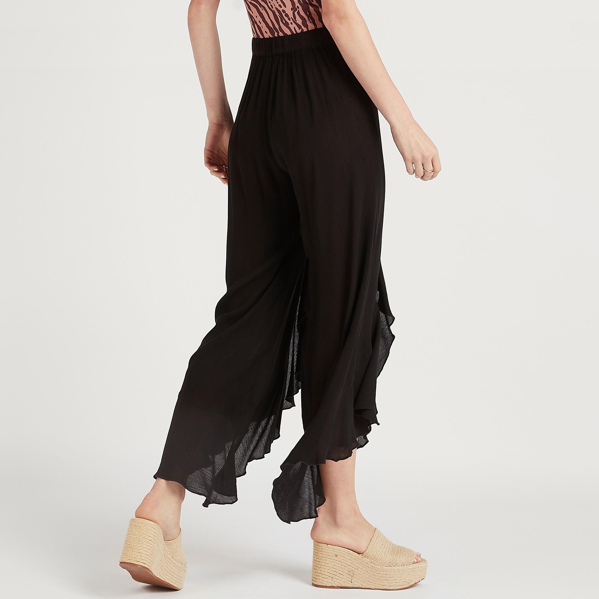 بنطلون سادة بطبقات وتفاصيل رباط من بيتش وير-women-clothing-swimandbeach-beachwear-image-4