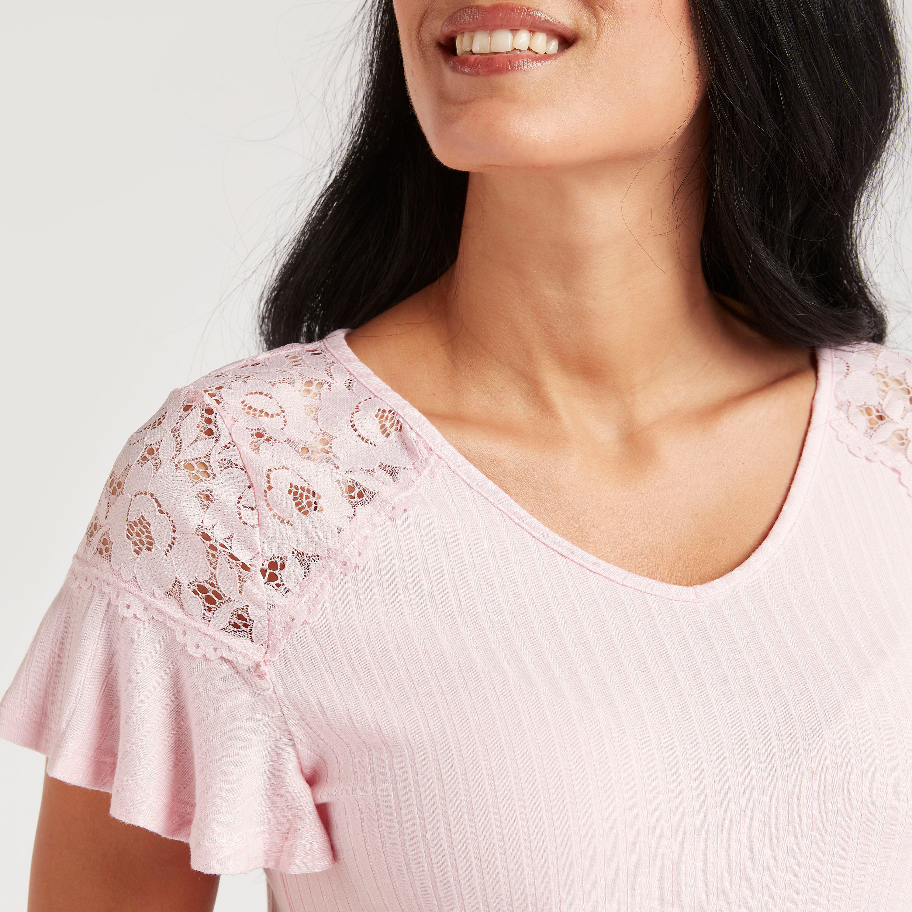 طقم بنطلون بيجاما وتيشيرت بدواخل دانتيل-women-clothing-nightwear-pyjamas-longsets-image-4