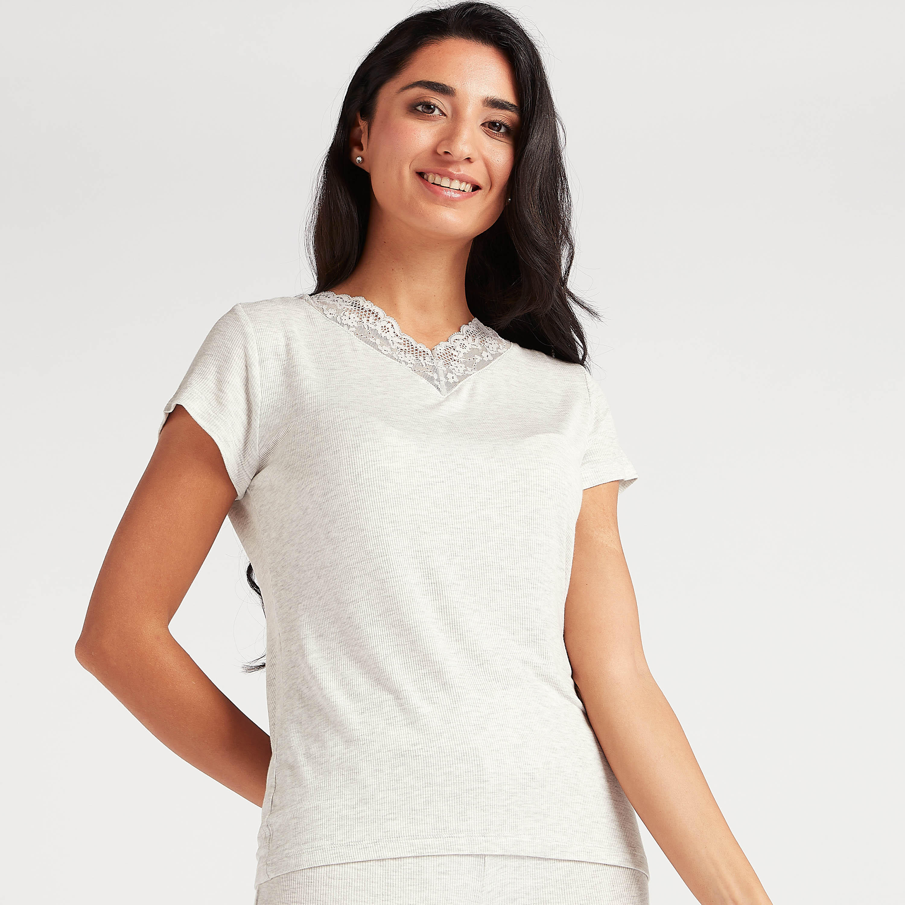 طقم بنطلون بيجاما وبلوزة بياقة V مضلّعة-women-clothing-nightwear-pyjamas-longsets-image-5