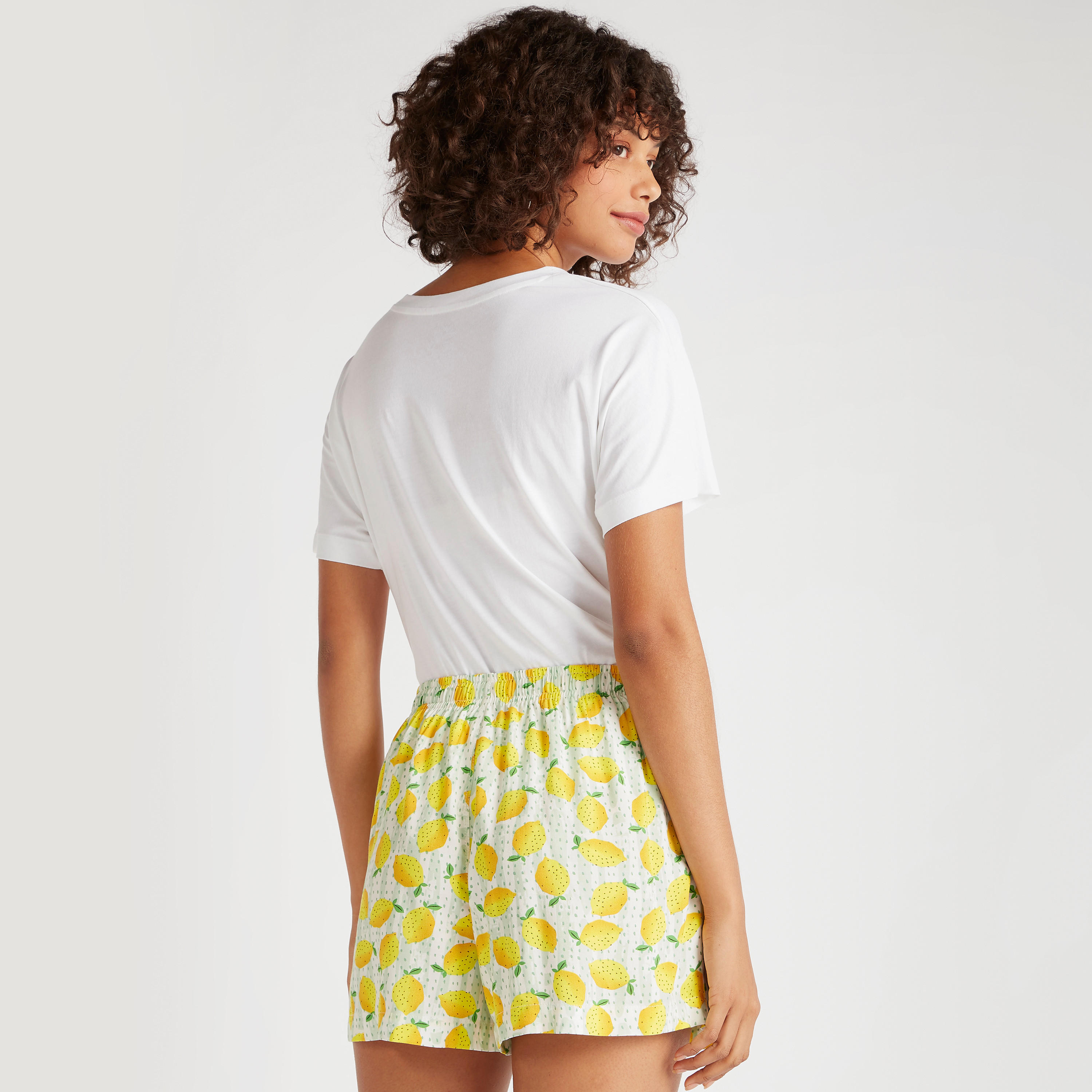 شورت برباط إغلاق وجيوب وطبعات ليمون-women-clothing-nightwear-pyjamas-bottoms-image-4