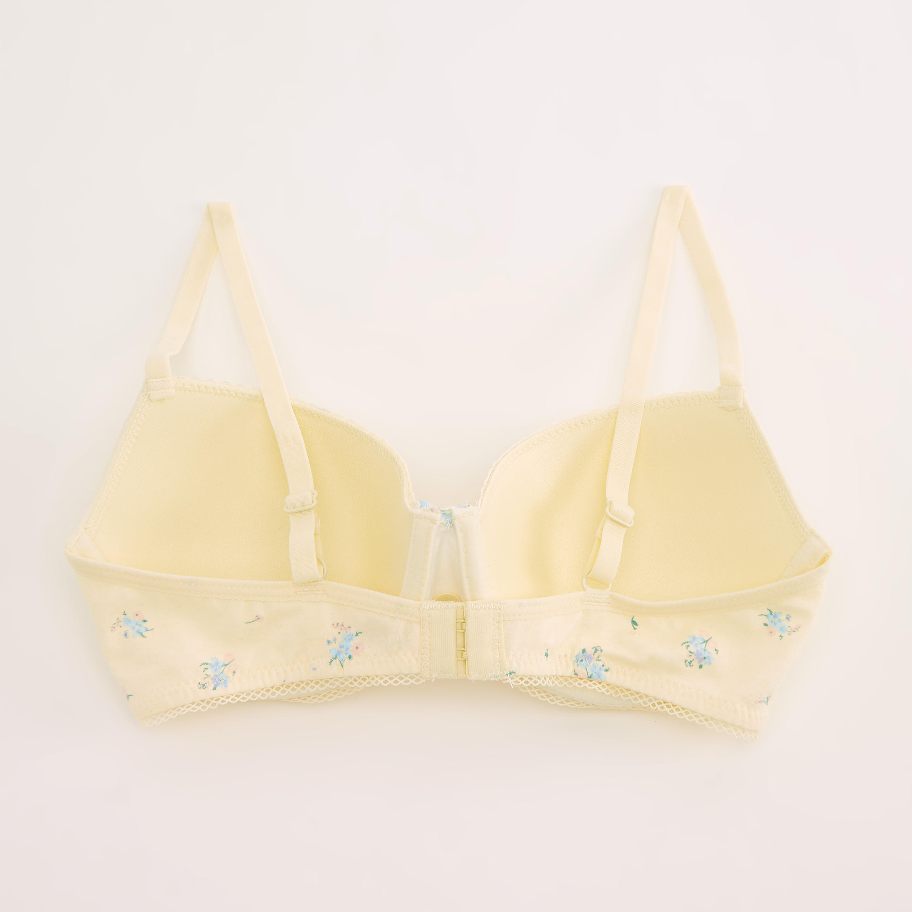طقم من سروال داخلي وصدريّة ديمي مبطّنة - 4 قطع-women-clothing-lingerie-lingeriesets-image-3