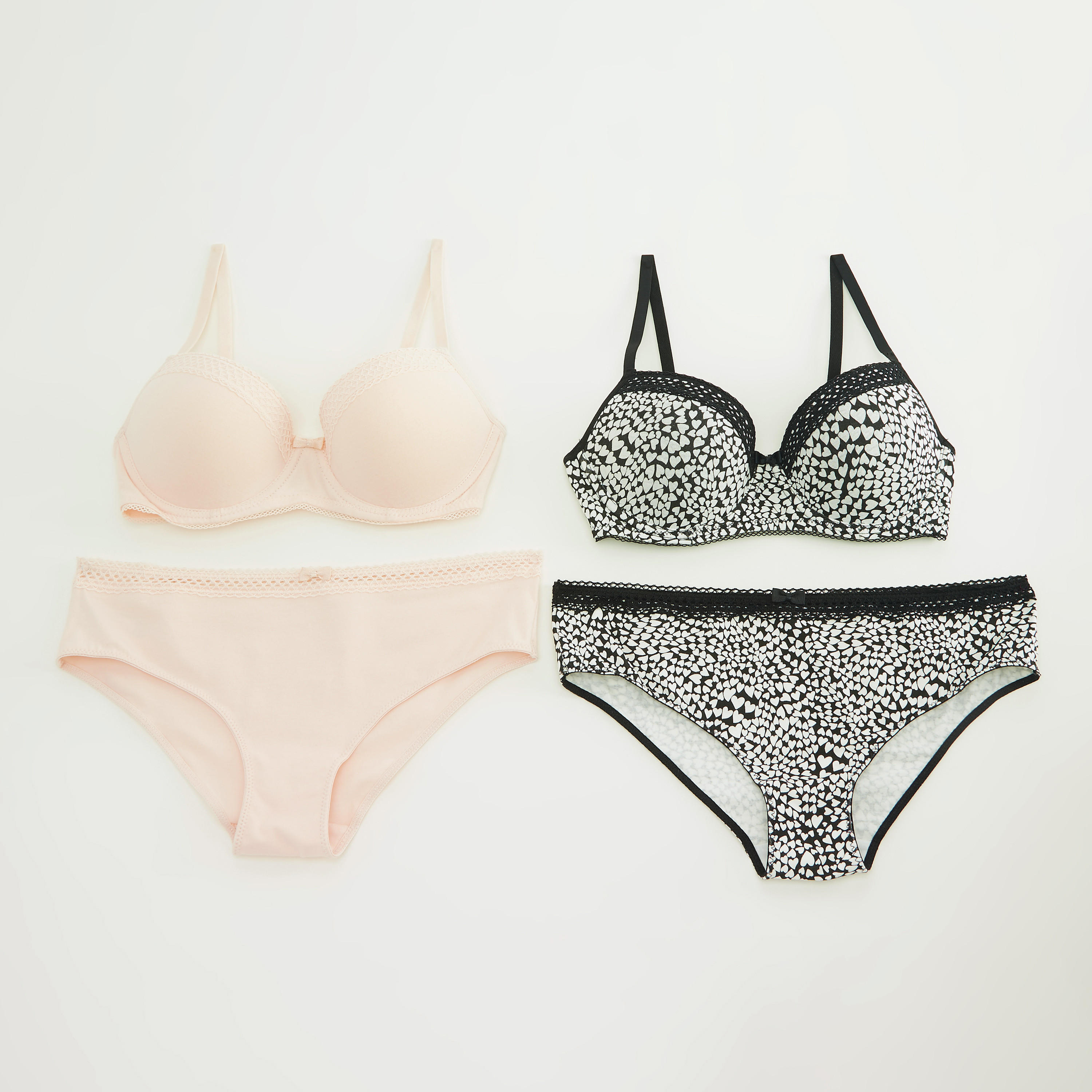 طقم من سروال داخلي وصدريّة ديمي مبطّنة بطبعات - 4 قطع-women-clothing-lingerie-lingeriesets-image-1