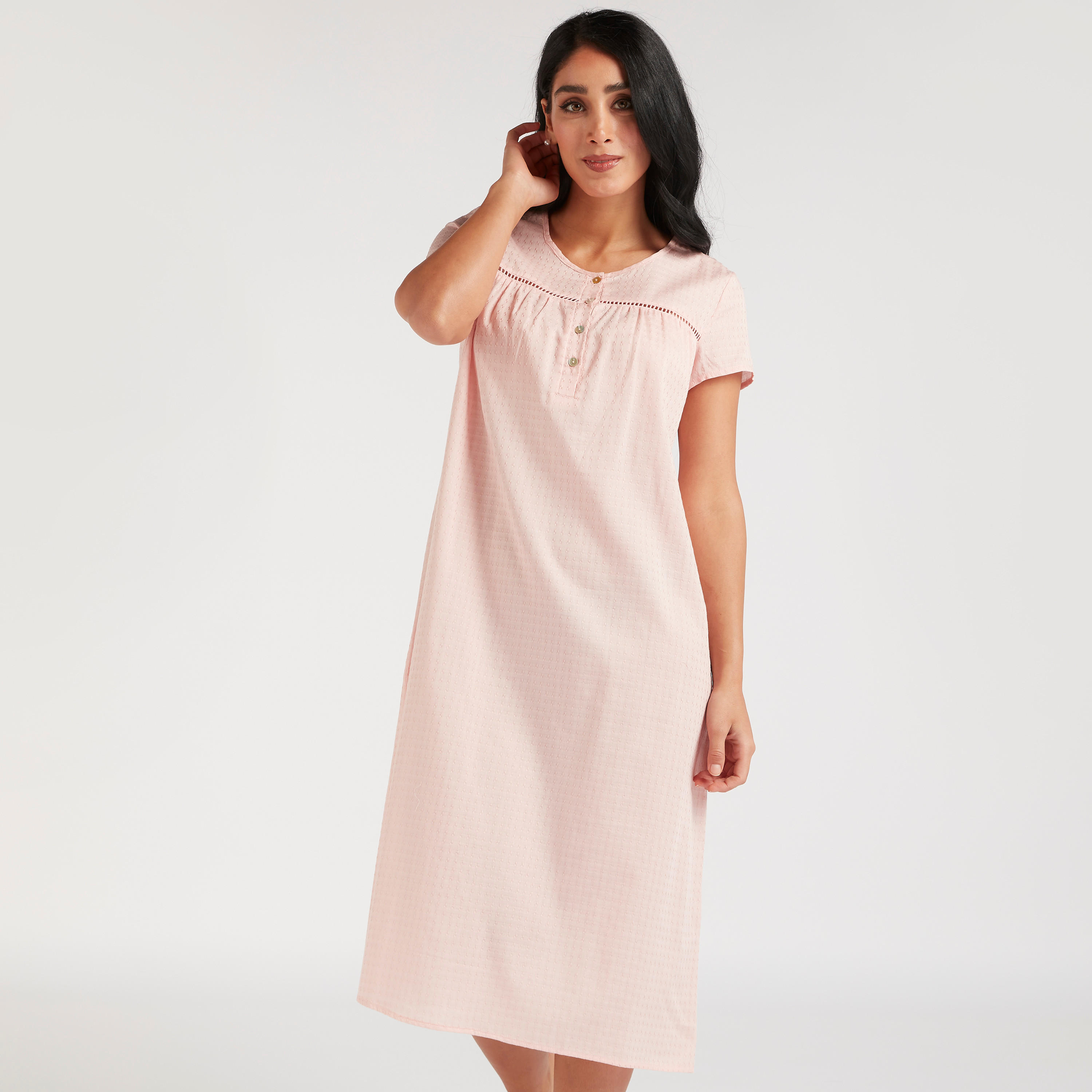 قميص نوم بياقة مستديرة وأكمام قصيرة-women-clothing-nightwear-nighties-image-1