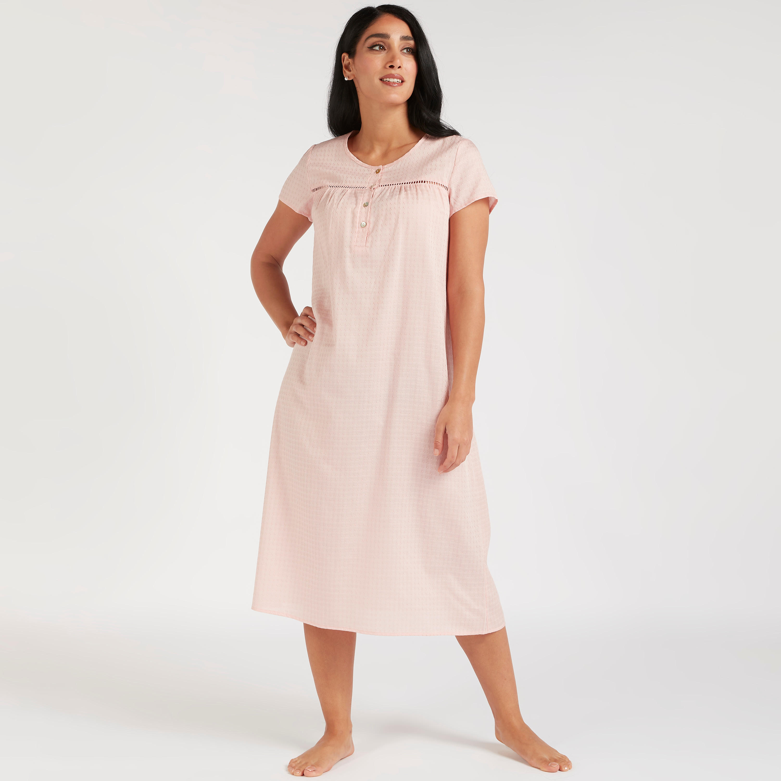 قميص نوم بياقة مستديرة وأكمام قصيرة-women-clothing-nightwear-nighties-image-2