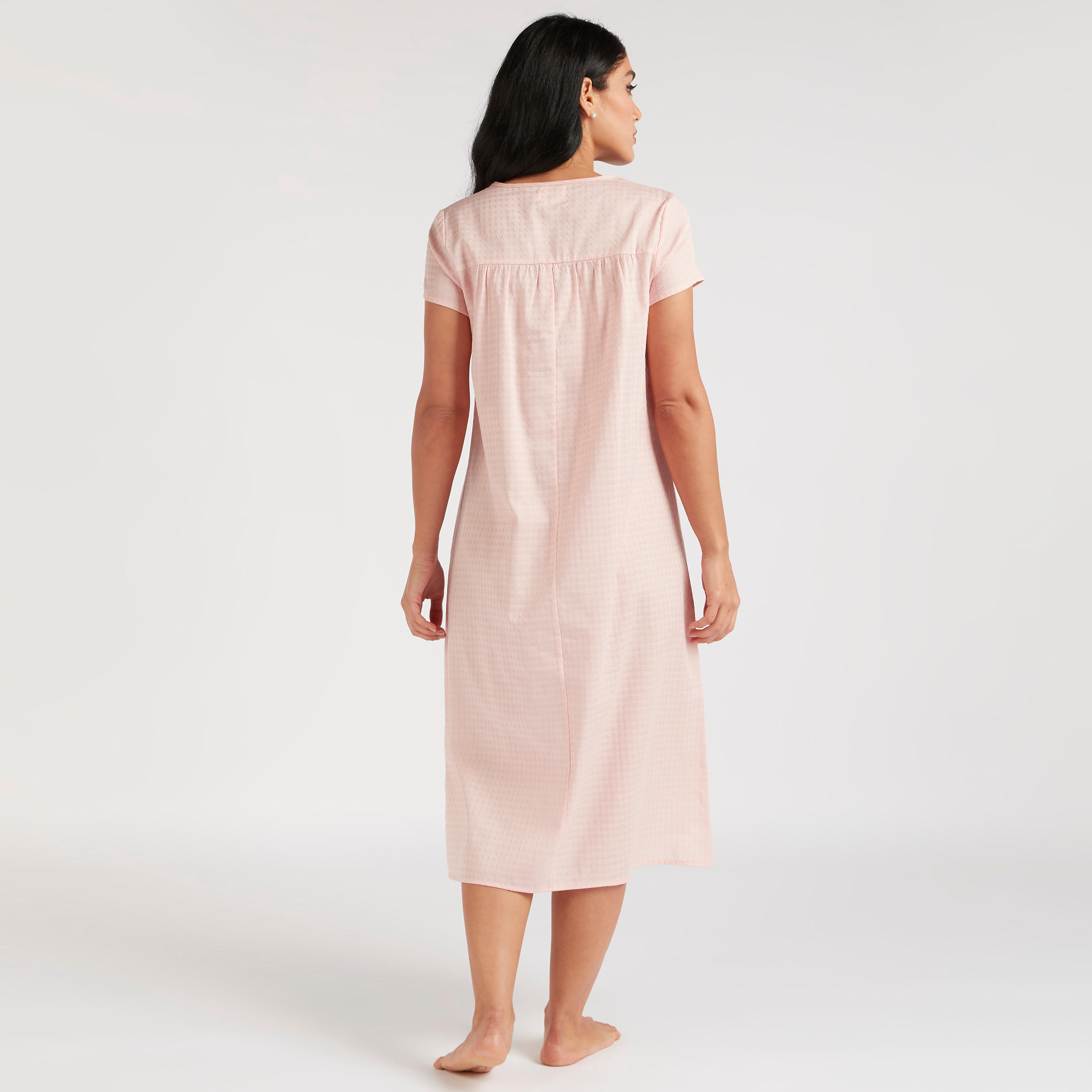 قميص نوم بياقة مستديرة وأكمام قصيرة-women-clothing-nightwear-nighties-image-4