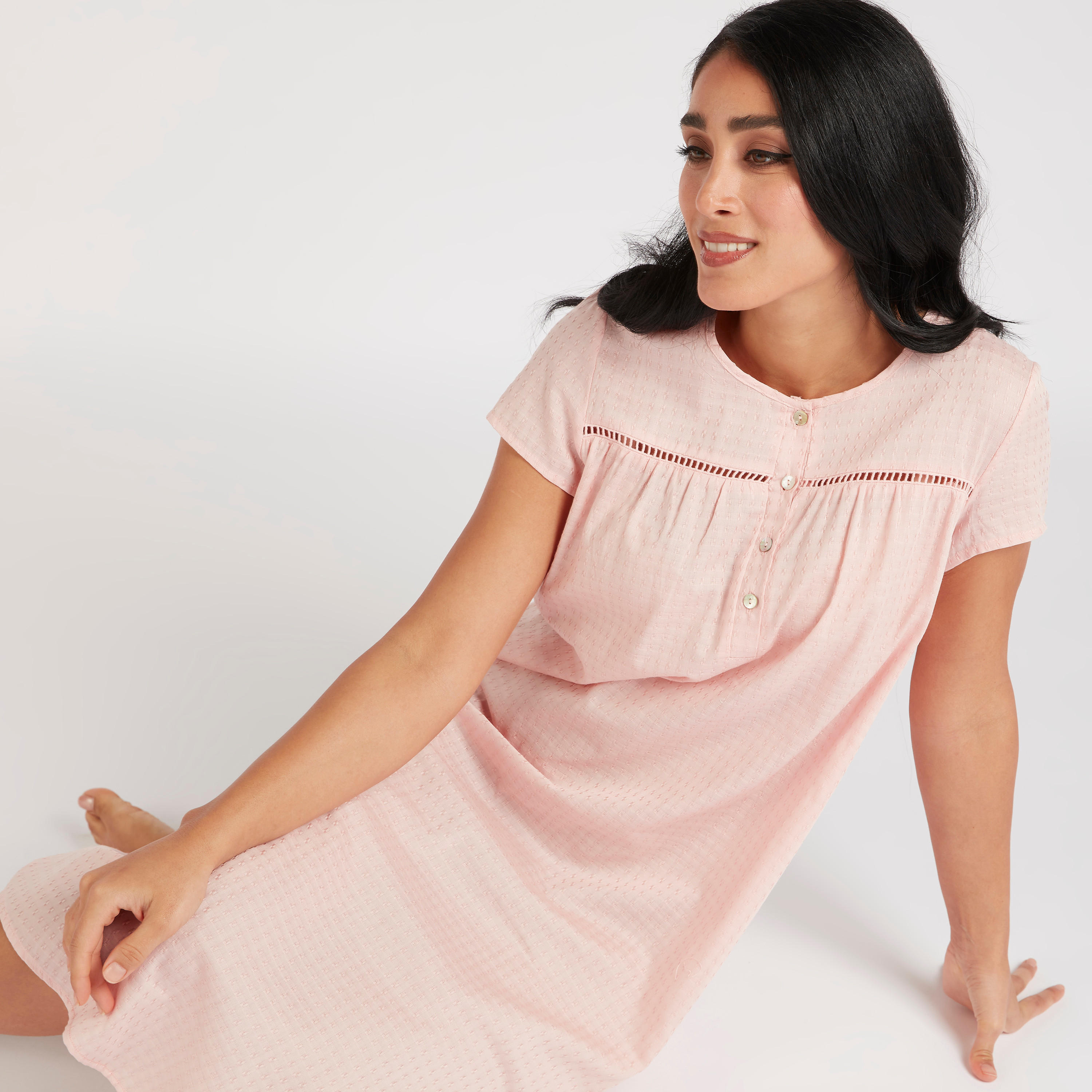 قميص نوم بياقة مستديرة وأكمام قصيرة-women-clothing-nightwear-nighties-image-5