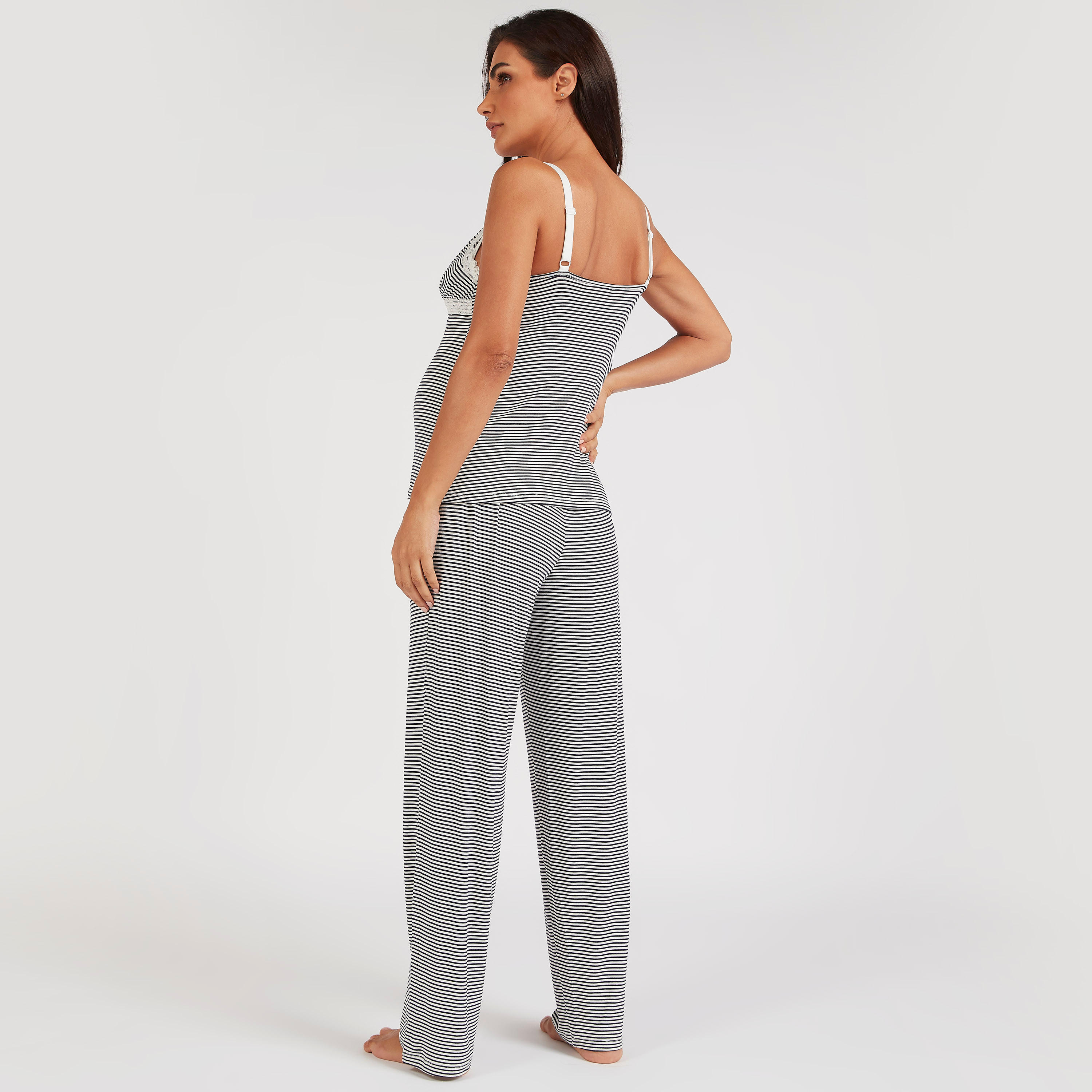 طقم بنطلون بيجاما وبلوزة كامي مقلّمة بتفاصيل دانتيل للحوامل-women-clothing-maternity-nightwear-image-3