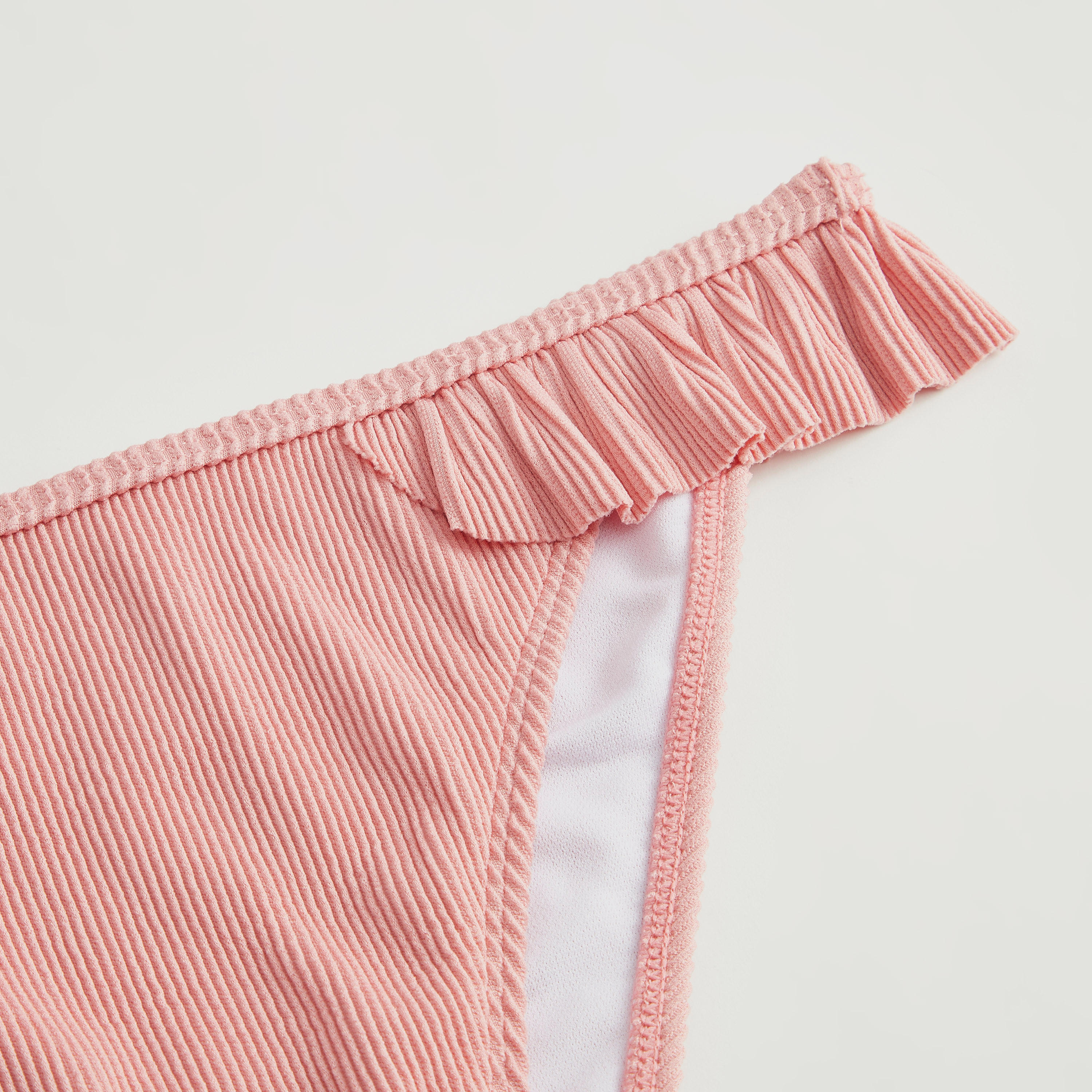 طقم بيكيني مخطط بارز الملمس بتفاصيل كشكشة-women-clothing-swimandbeach-bikinis-image-3