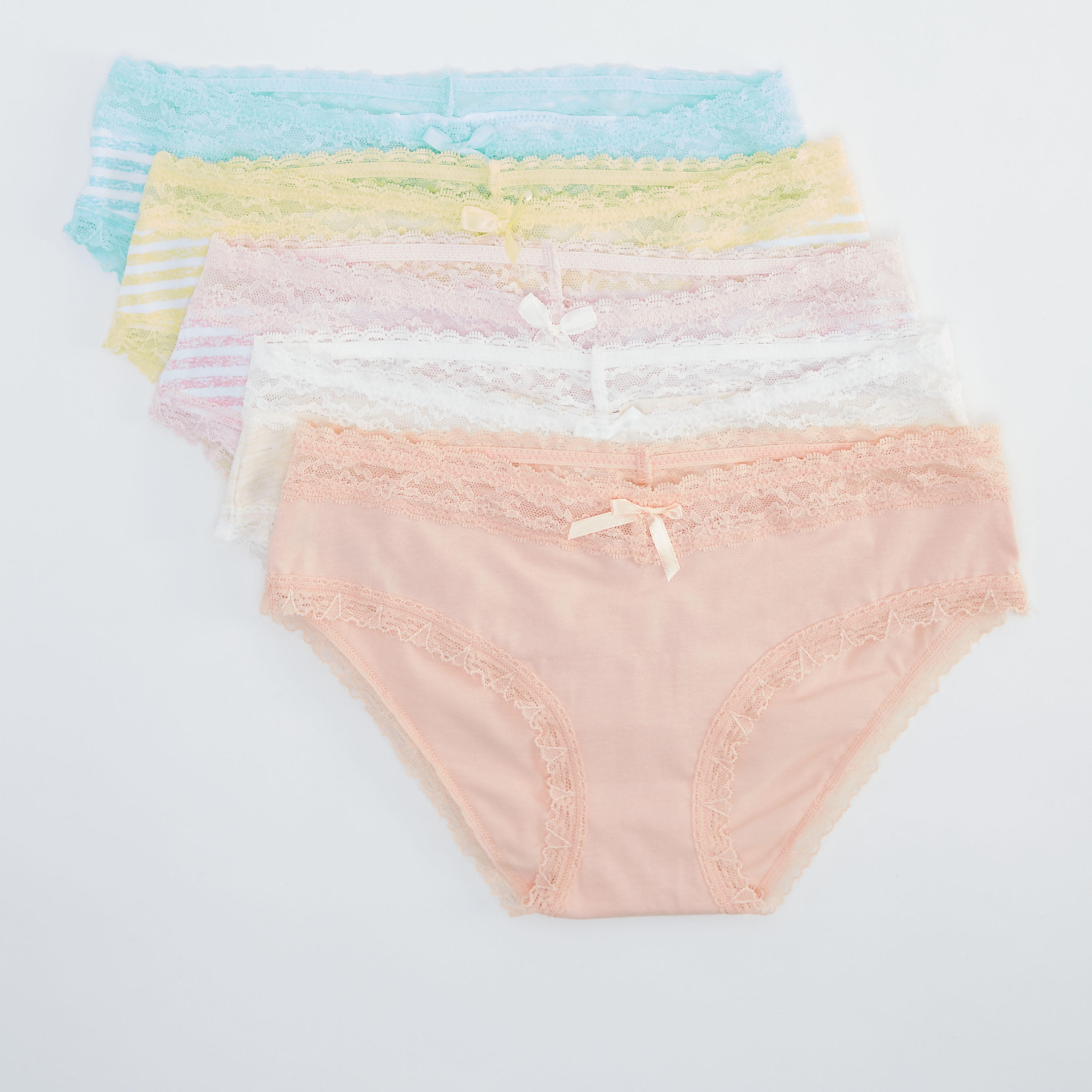 سراويل داخليّة هيبستر متنوّعة بتفاصيل دانتيل - طقم من 5 قطع-women-clothing-lingerie-panties-image-1