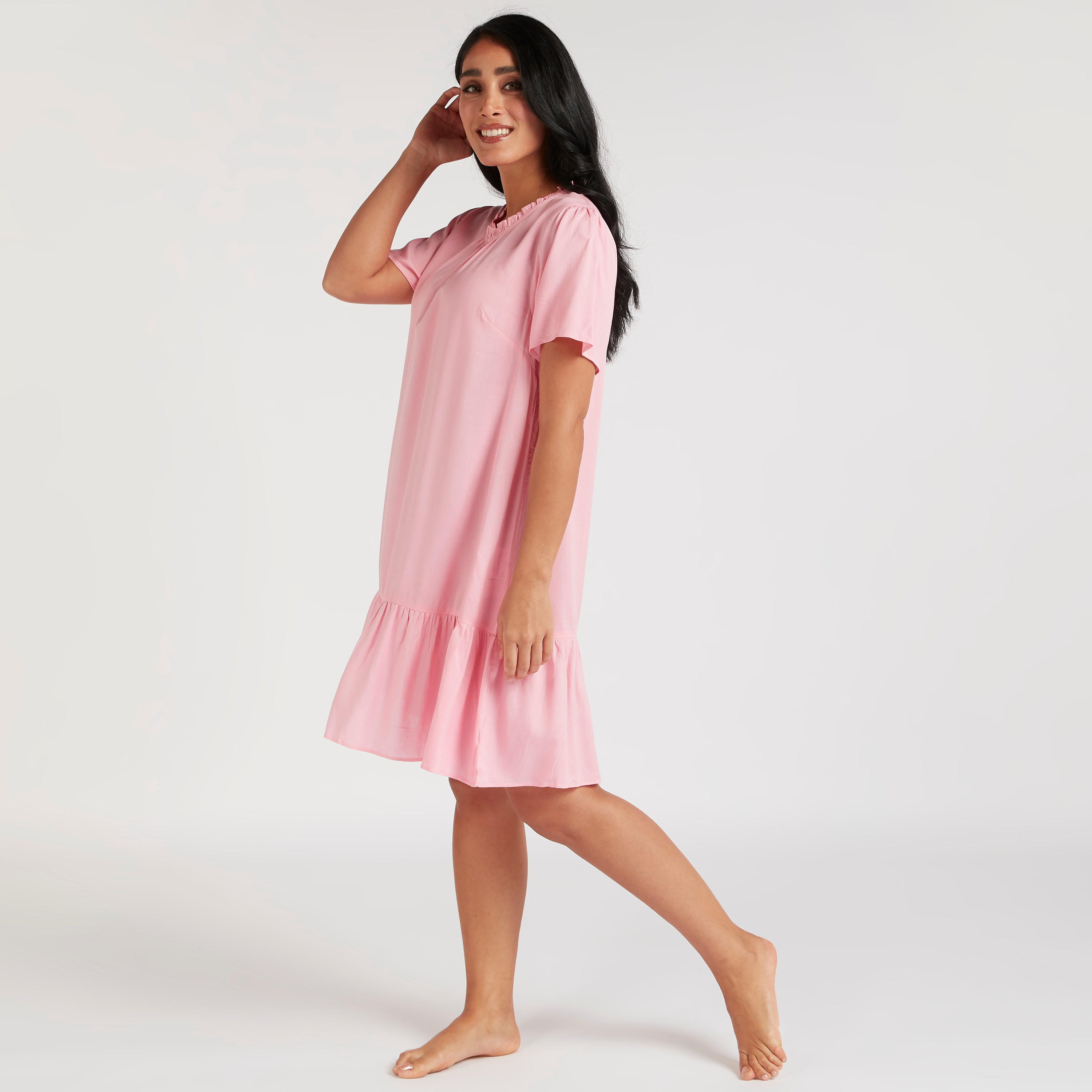 قميص نوم بطبعات وأكمام قصيرة وياقة مستديزة - طقم من قطعتين-women-clothing-nightwear-nighties-image-6