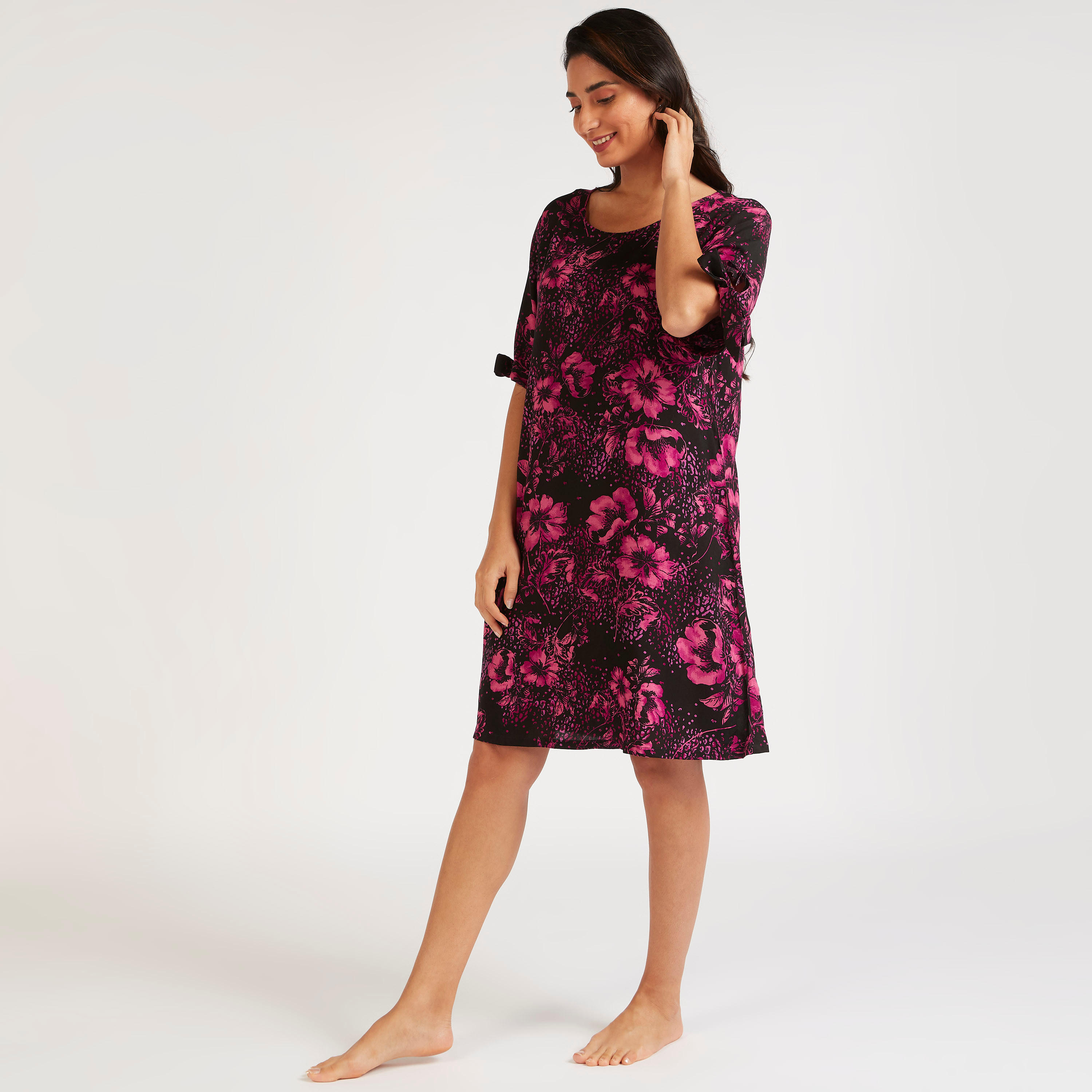 طقم قمصان نوم متنوّعة بياقة مستديرة وأكمام بأطراف معقودة - قطعتين-women-clothing-nightwear-nighties-image-6