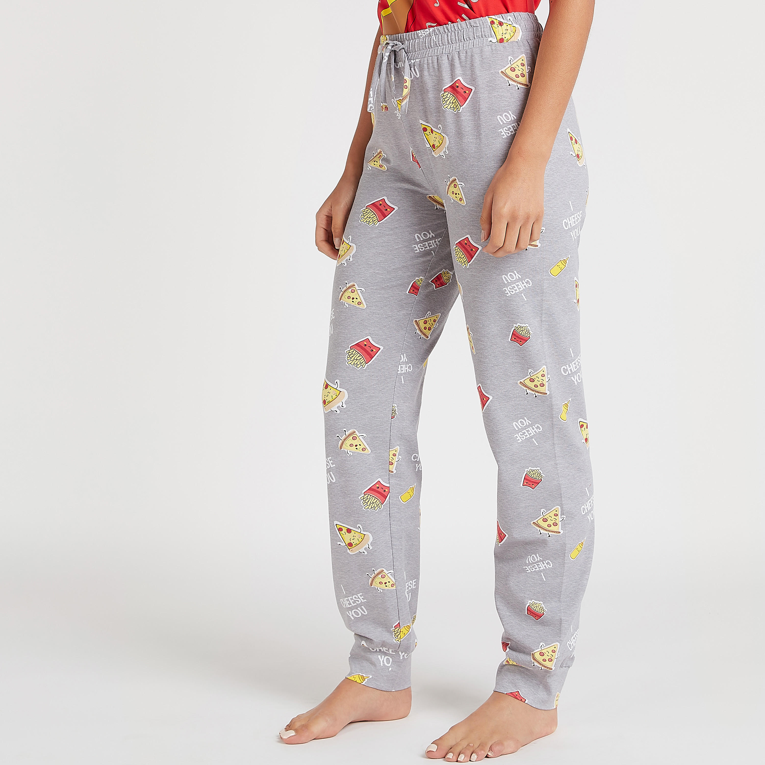 طقم من بنطلون بيجاما طويل مع تيشيرت بأكمام قصيرة وطبعات-women-clothing-nightwear-pyjamas-longsets-image-7