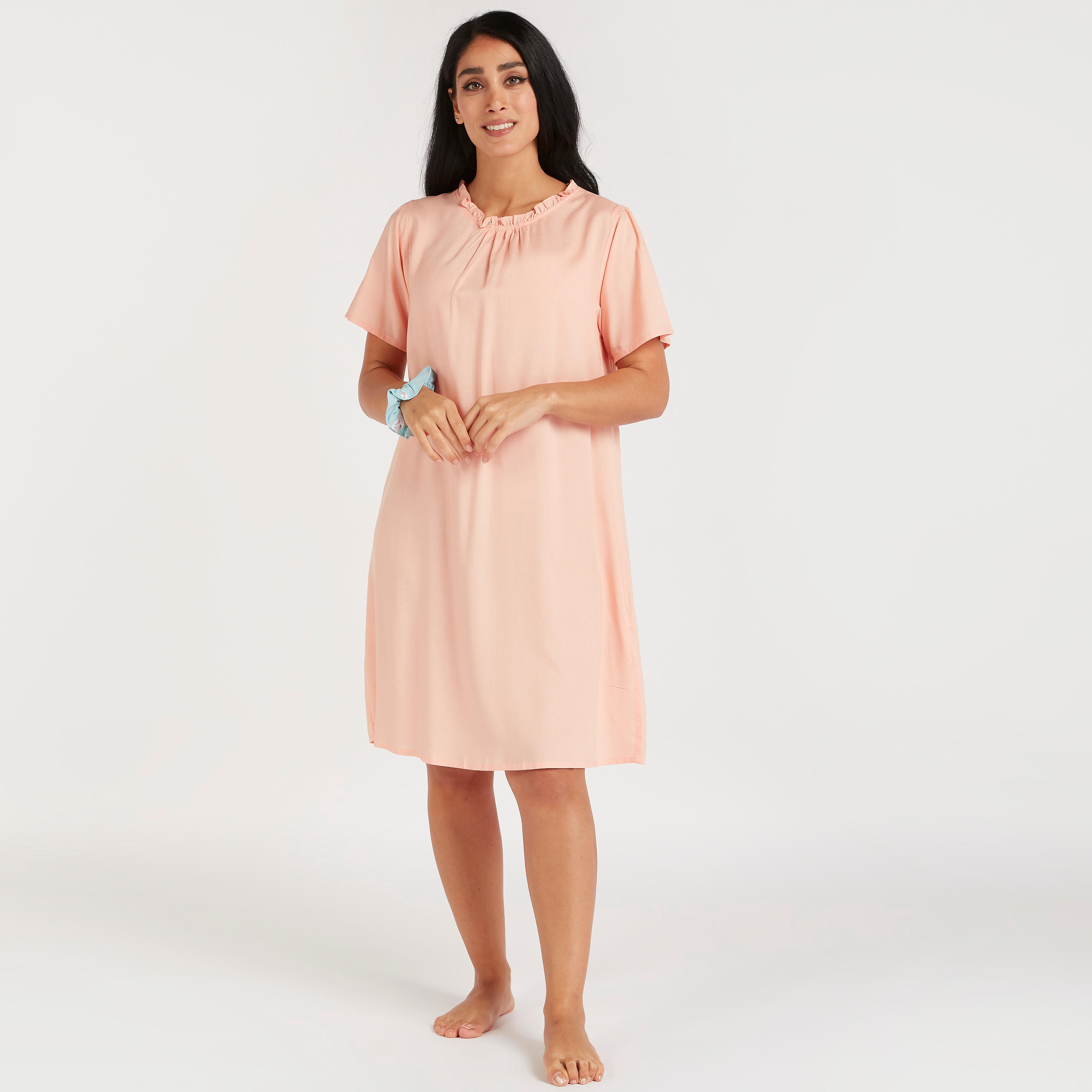 طقم قميص نوم متنوّع بتفاصيل كشكشة - قطعتين-women-clothing-nightwear-nighties-image-3