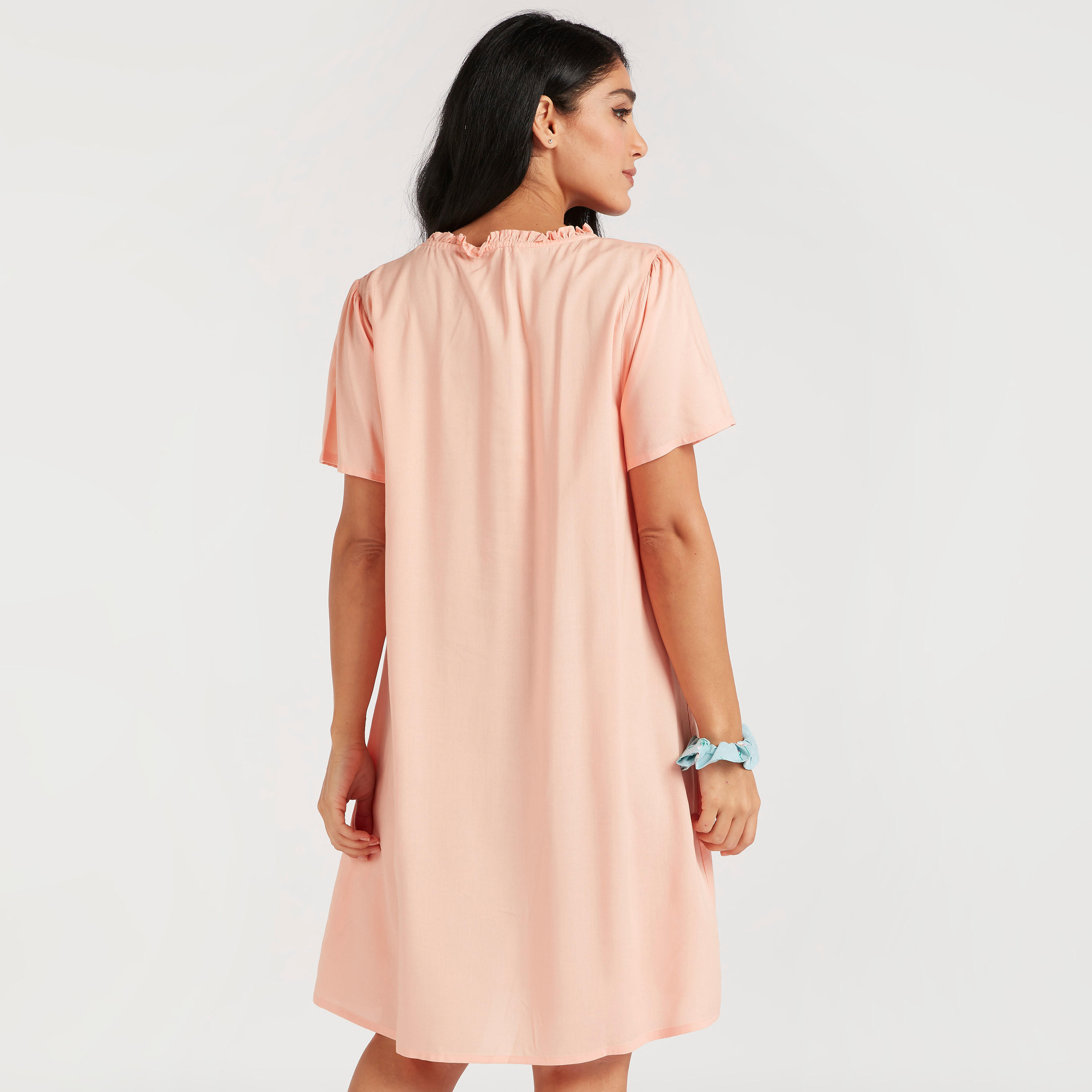 طقم قميص نوم متنوّع بتفاصيل كشكشة - قطعتين-women-clothing-nightwear-nighties-image-6