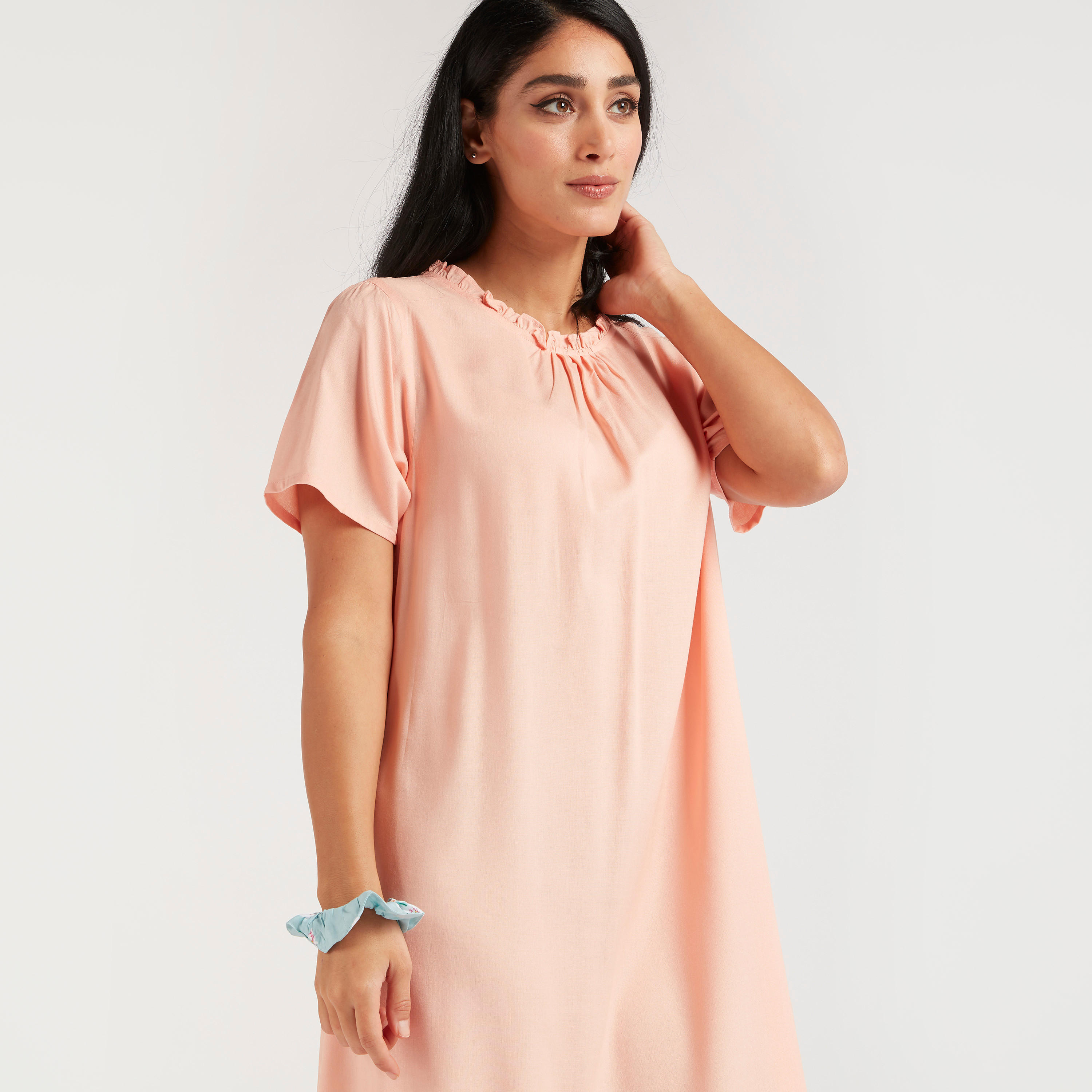 طقم قميص نوم متنوّع بتفاصيل كشكشة - قطعتين-women-clothing-nightwear-nighties-image-7