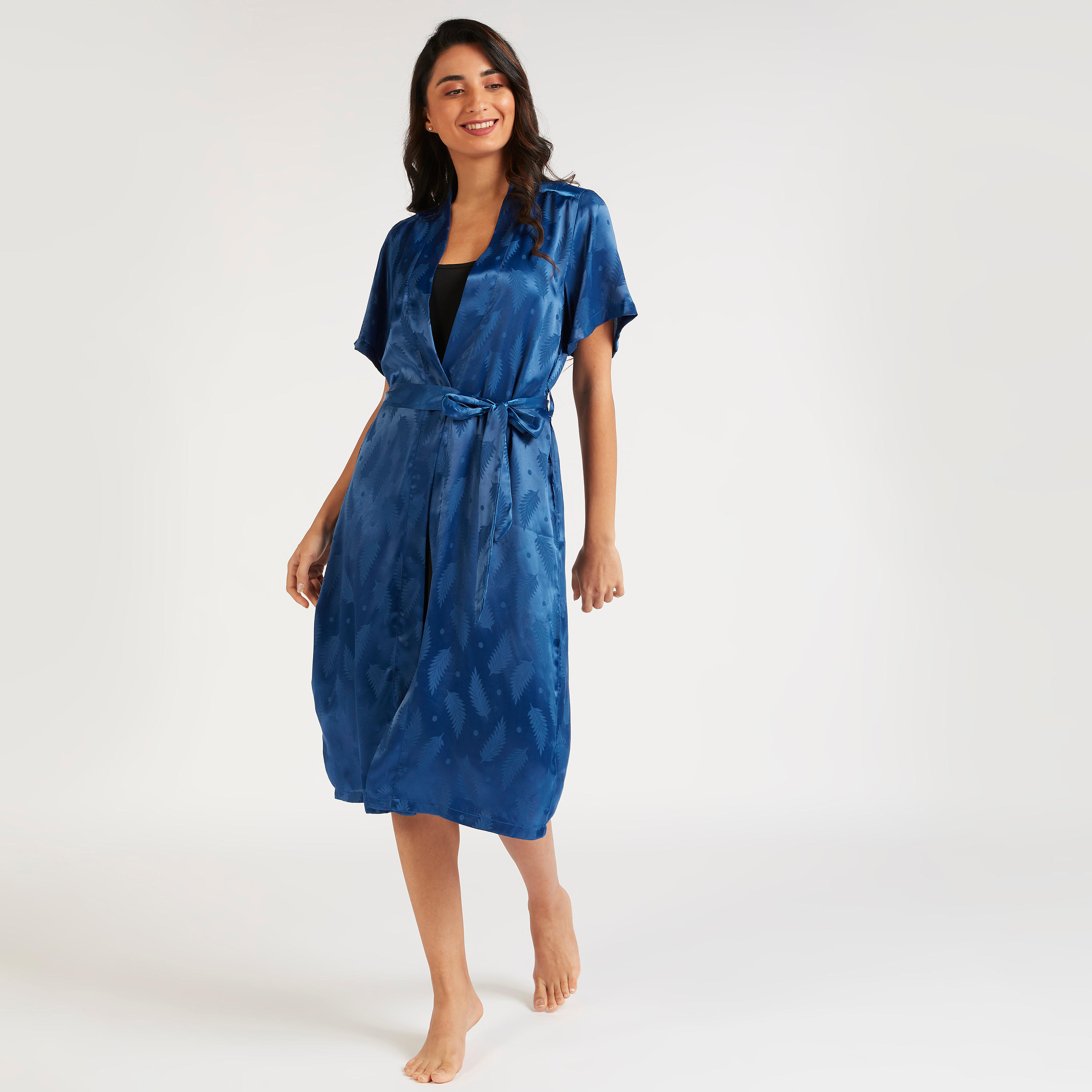 قميص ملفوف بطبعات وحزام رباط-women-clothing-nightwear-robes-image-2