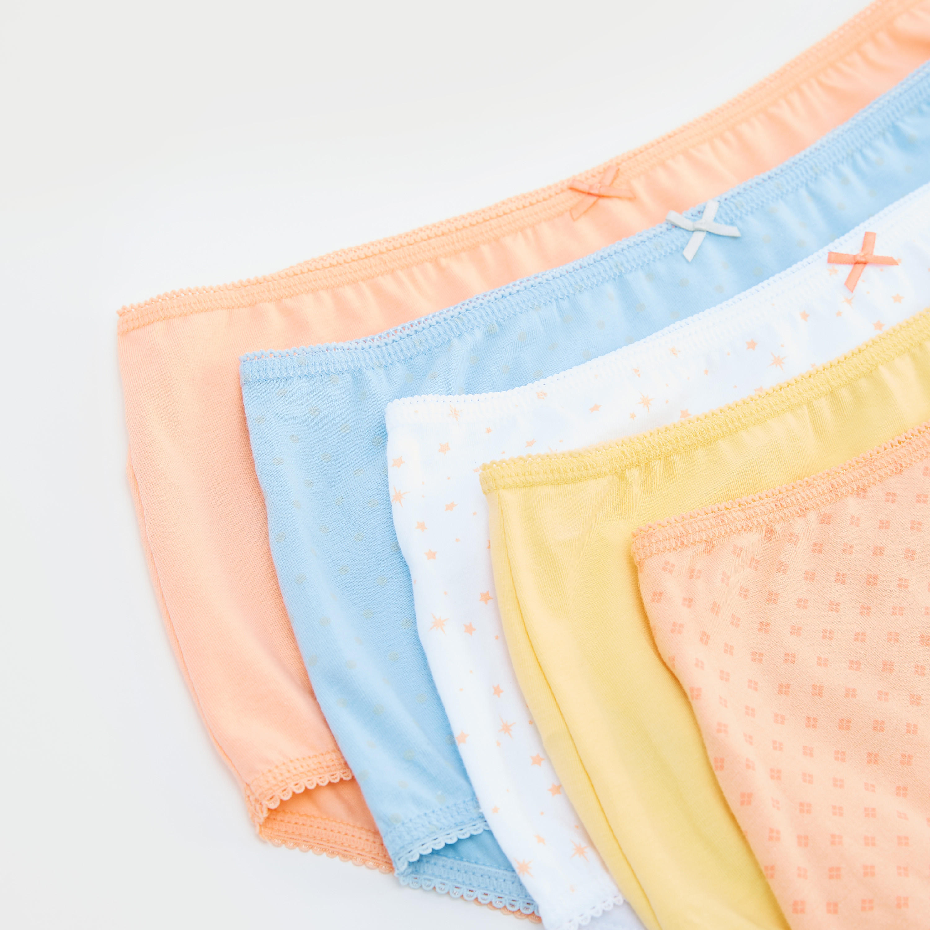 سروال داخلي كلاسيك سادة بتفاصيل فيونكة - طقم من 5 قطع-women-clothing-lingerie-panties-image-3