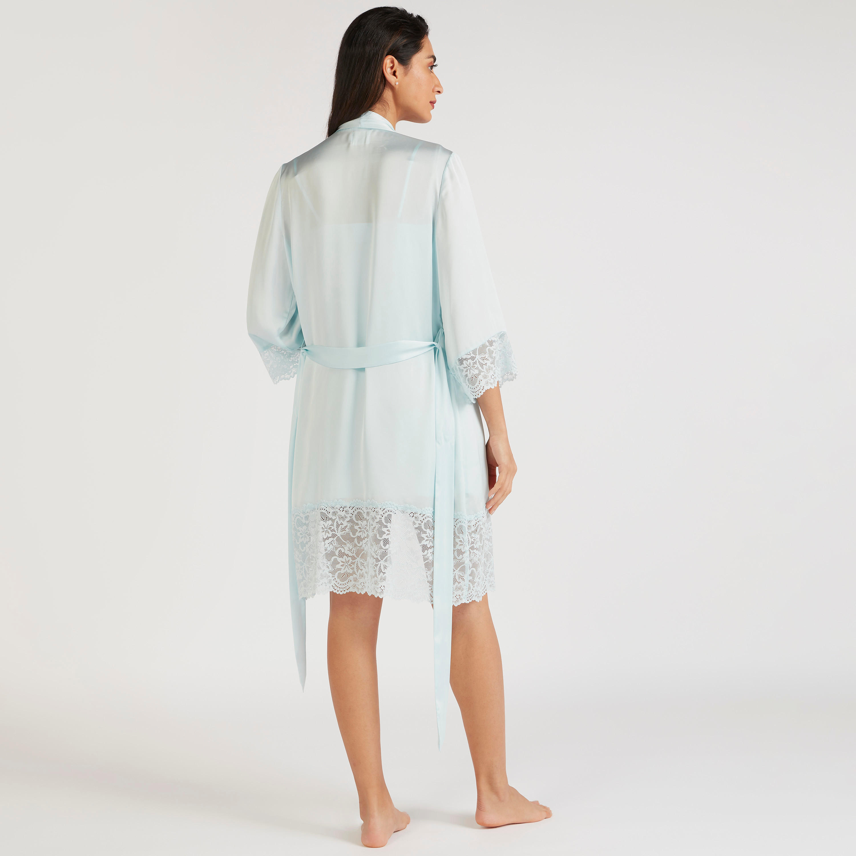 ثوب نوم بتفاصيل دانتيل وحزام رباط-women-clothing-nightwear-robes-image-4