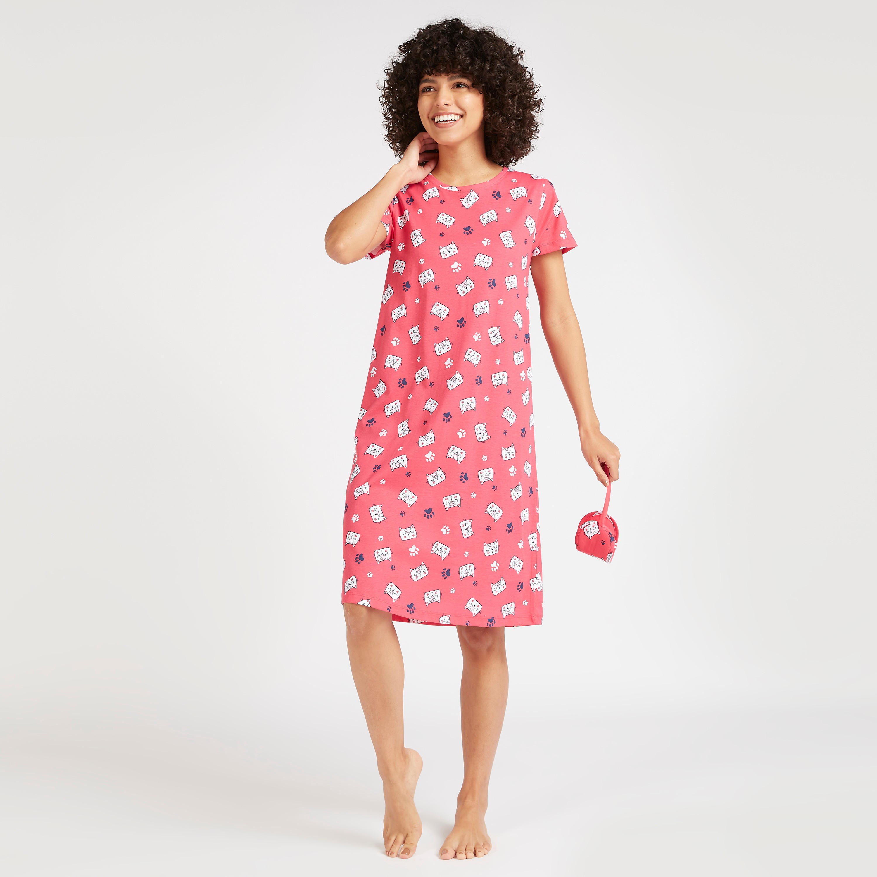 قميص نوم بأكمام قصيرة وطبعات - طقم من قطعتين-women-clothing-nightwear-nighties-image-6