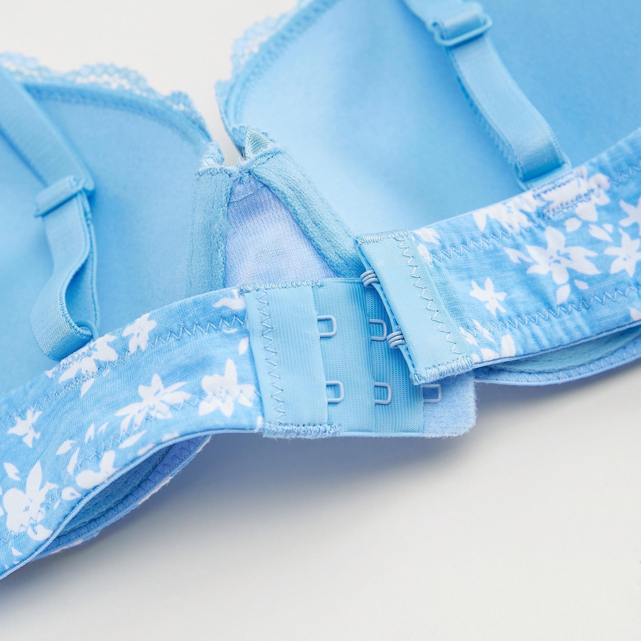 صدرية بلانج مبطّنة بحمّالات قابلة للتعديل وطبعات-women-clothing-lingerie-bras-image-4