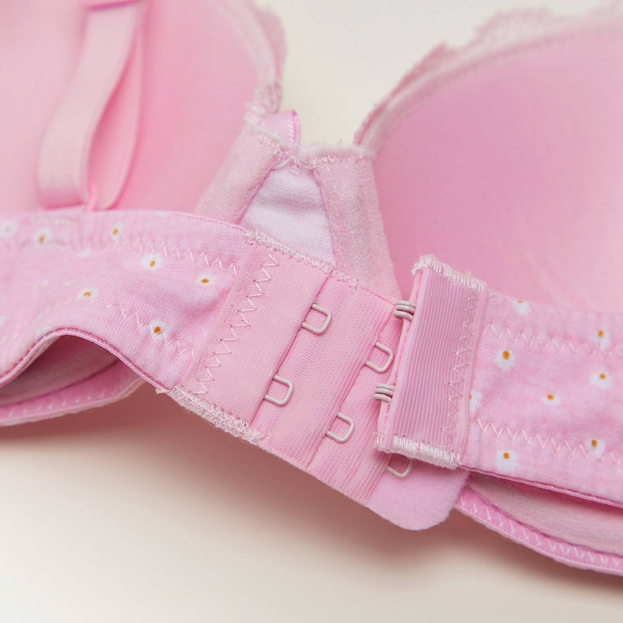 حمالة صدر مطبوعة بنقشة الزهور مع تفاصيل دانتيل وفيونكة-women-clothing-lingerie-bras-image-3